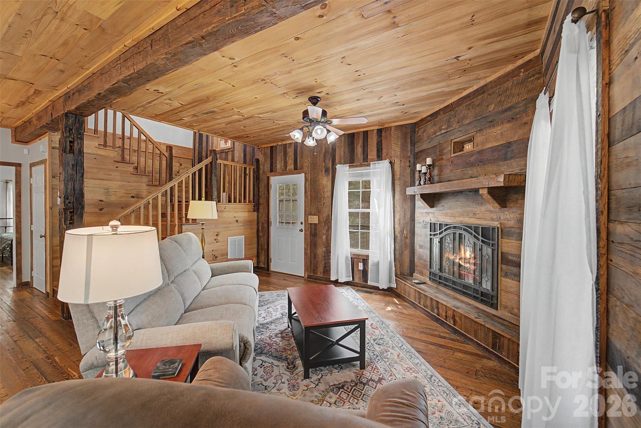 138 Hubbell Lane — Robbinsville