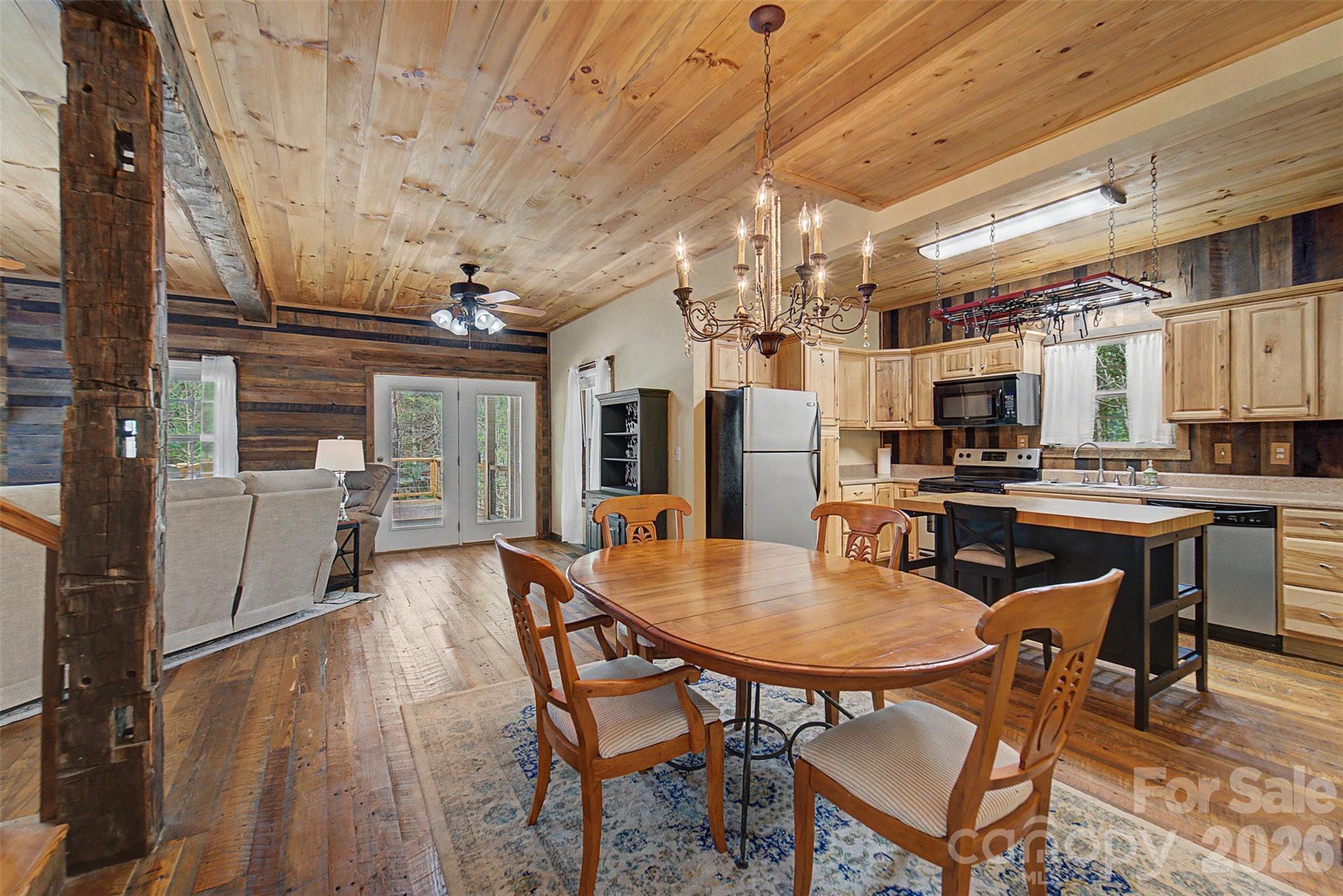 138 Hubbell Lane — Robbinsville