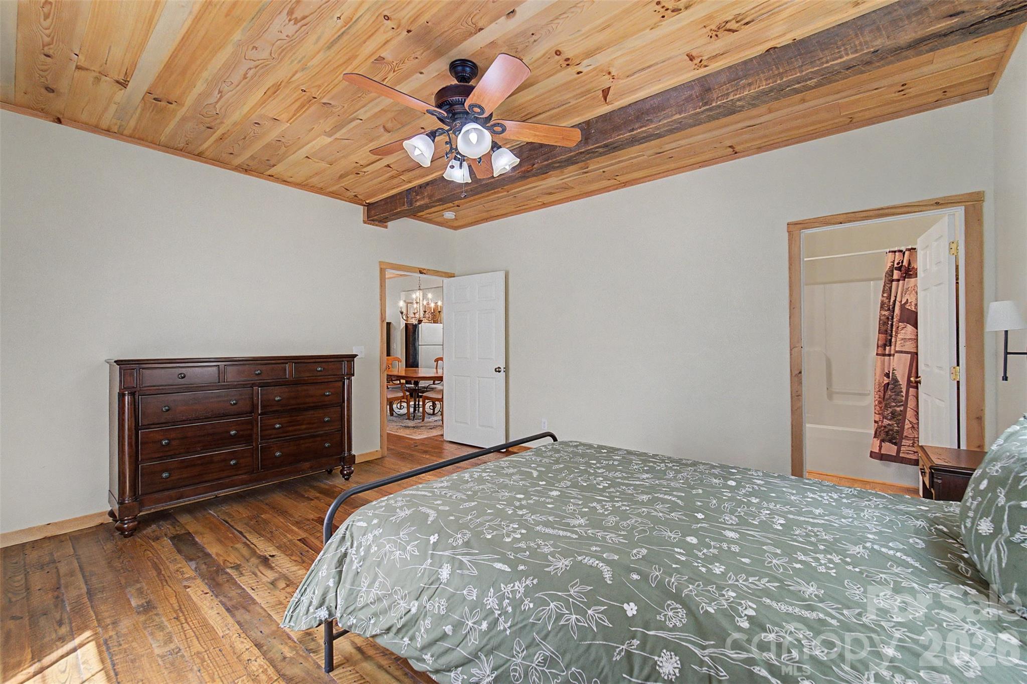 138 Hubbell Lane — Robbinsville