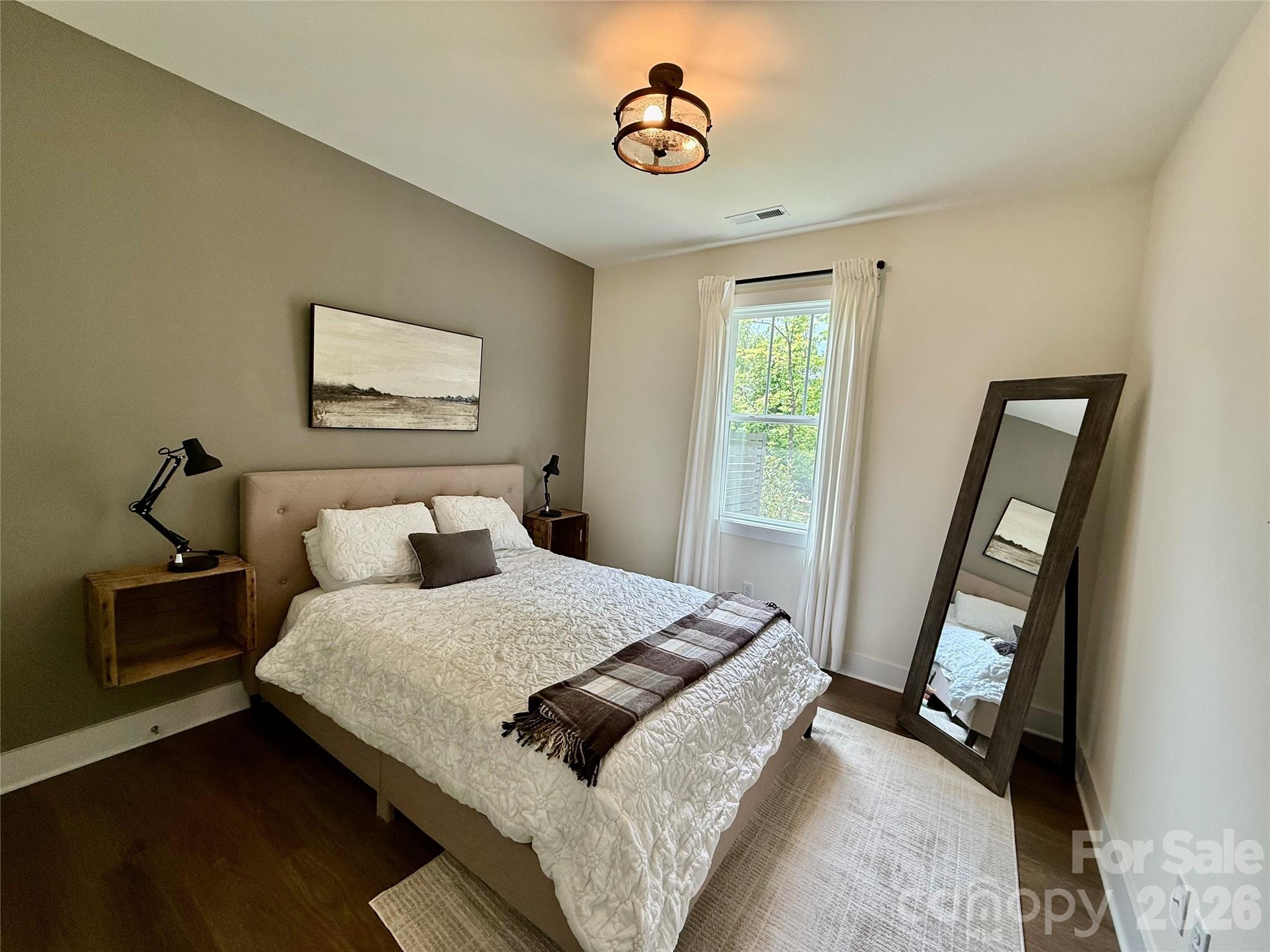 137 Marianne Drive — Hendersonville