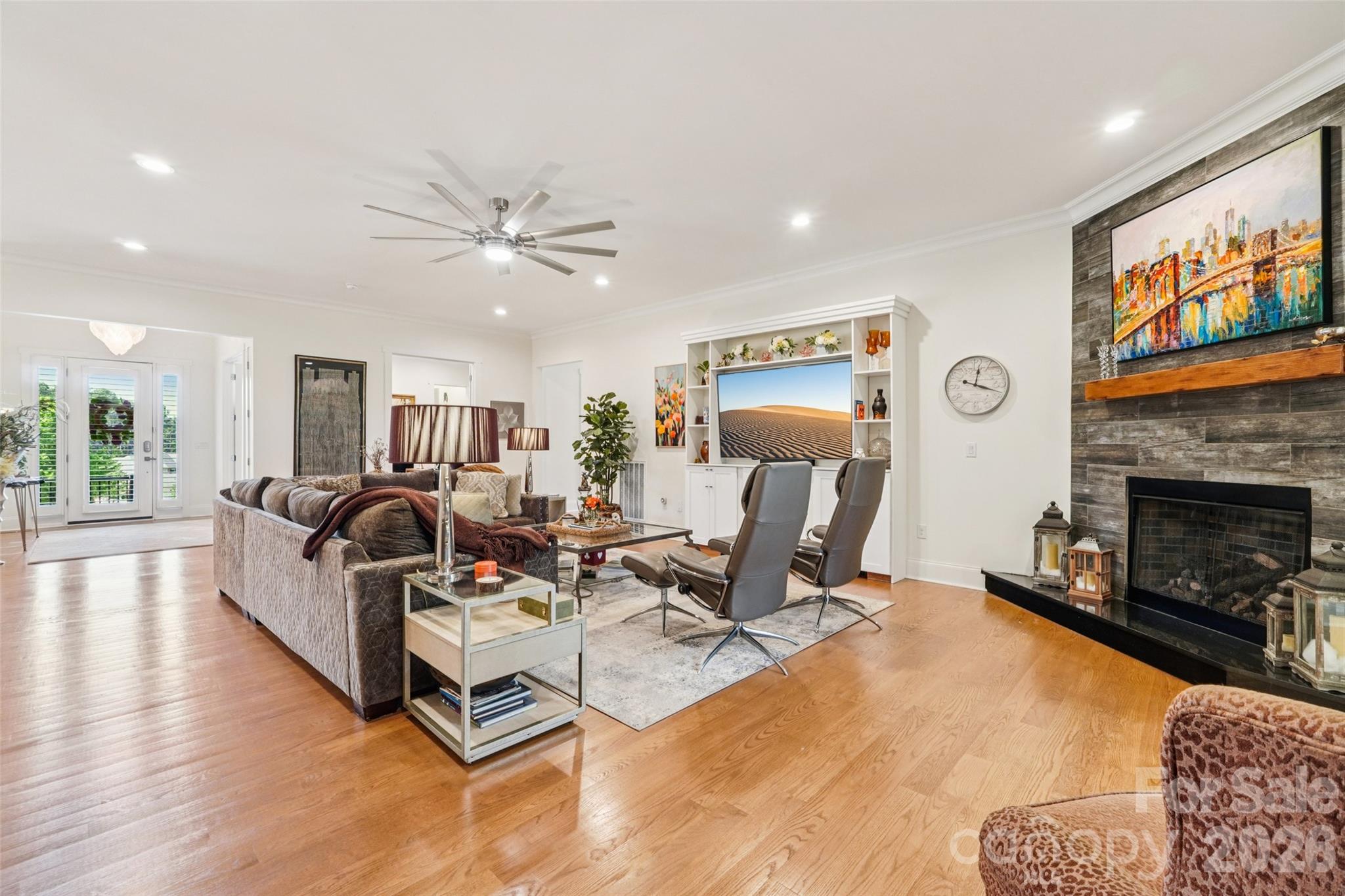 209 Holdsworth Drive — Mount Holly