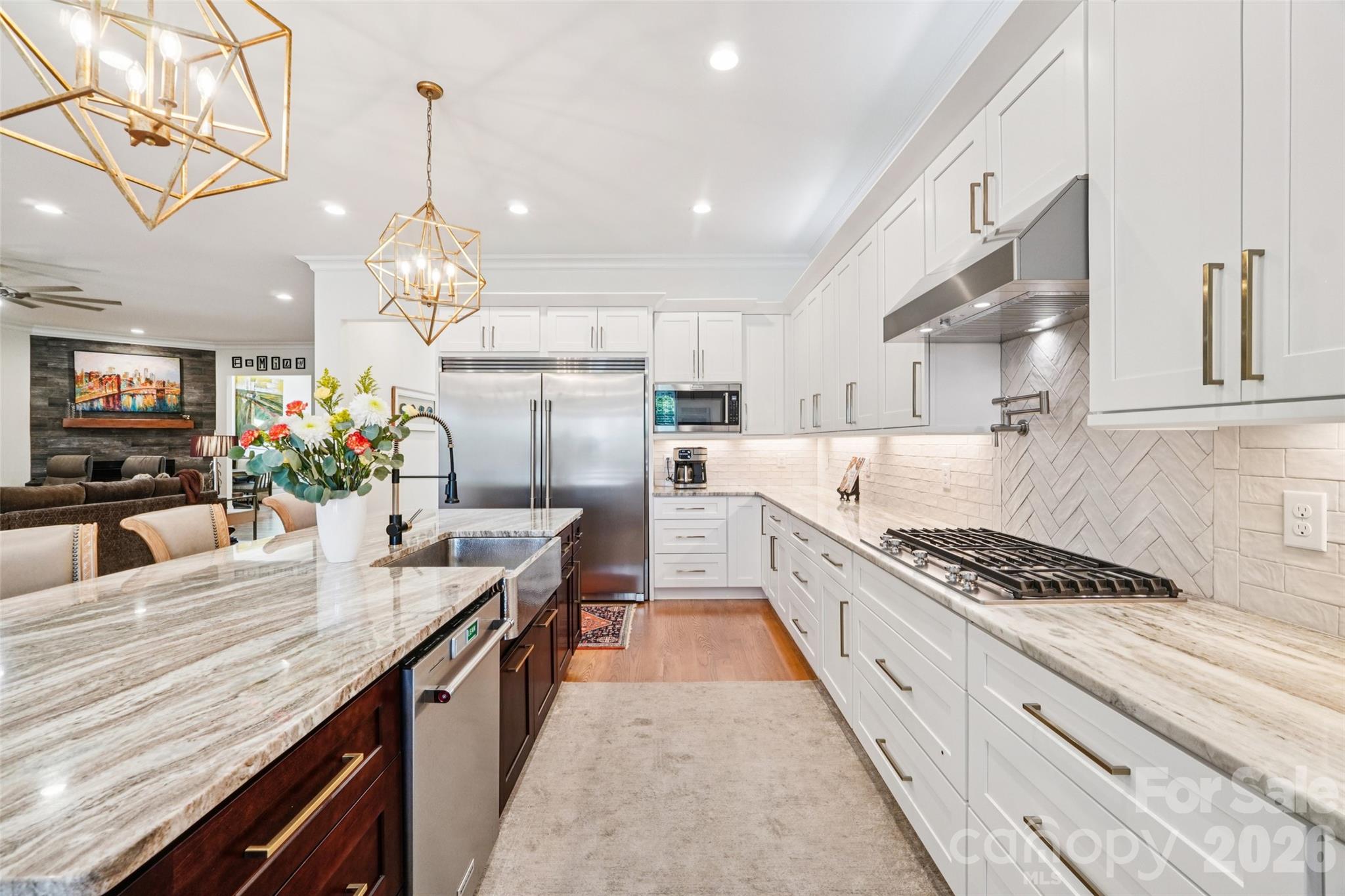 209 Holdsworth Drive — Mount Holly