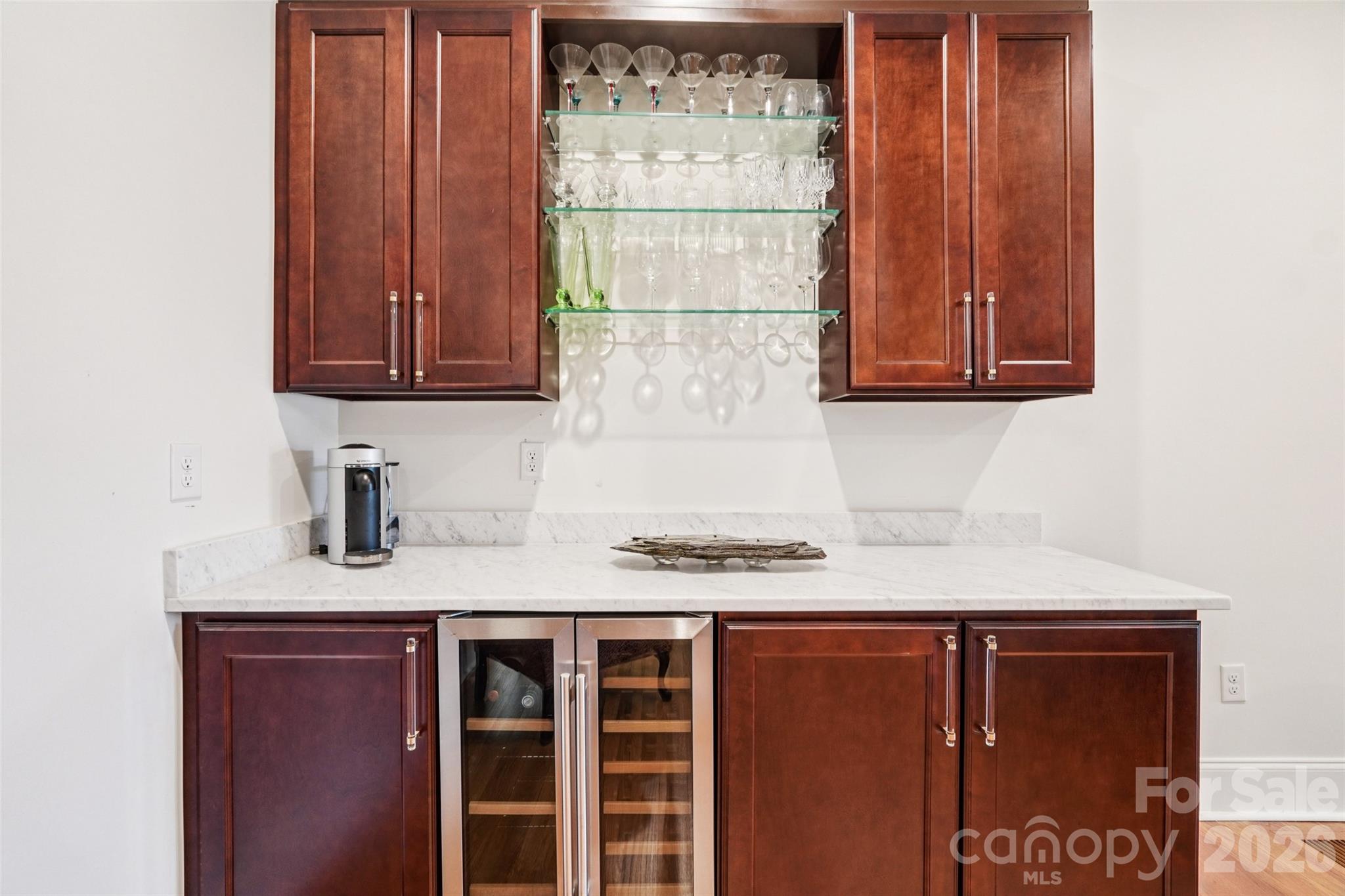 209 Holdsworth Drive — Mount Holly