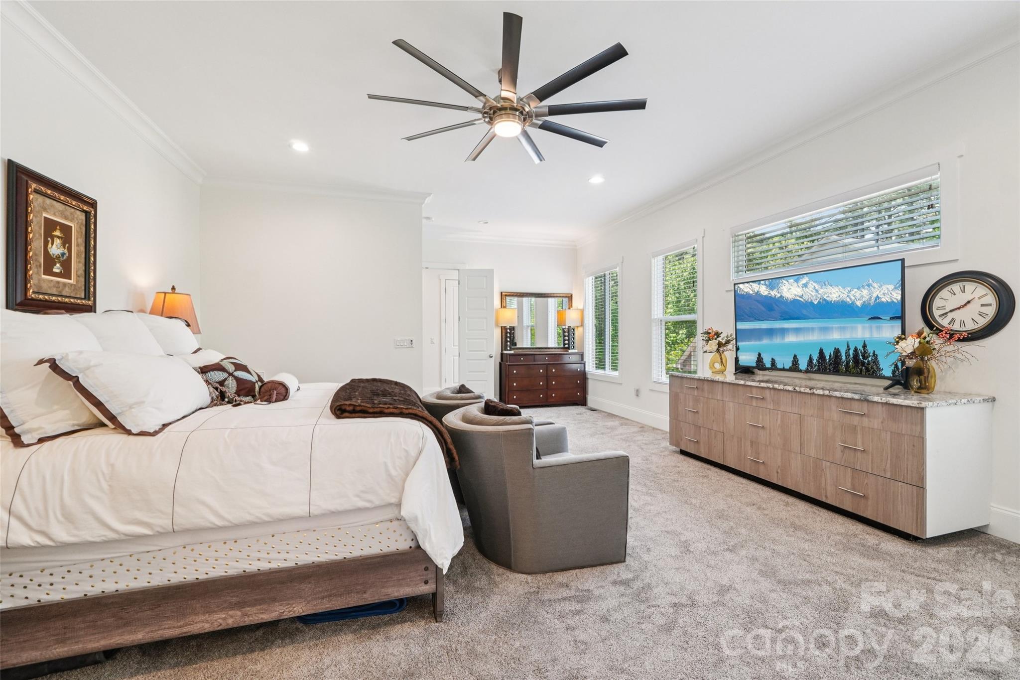 209 Holdsworth Drive — Mount Holly