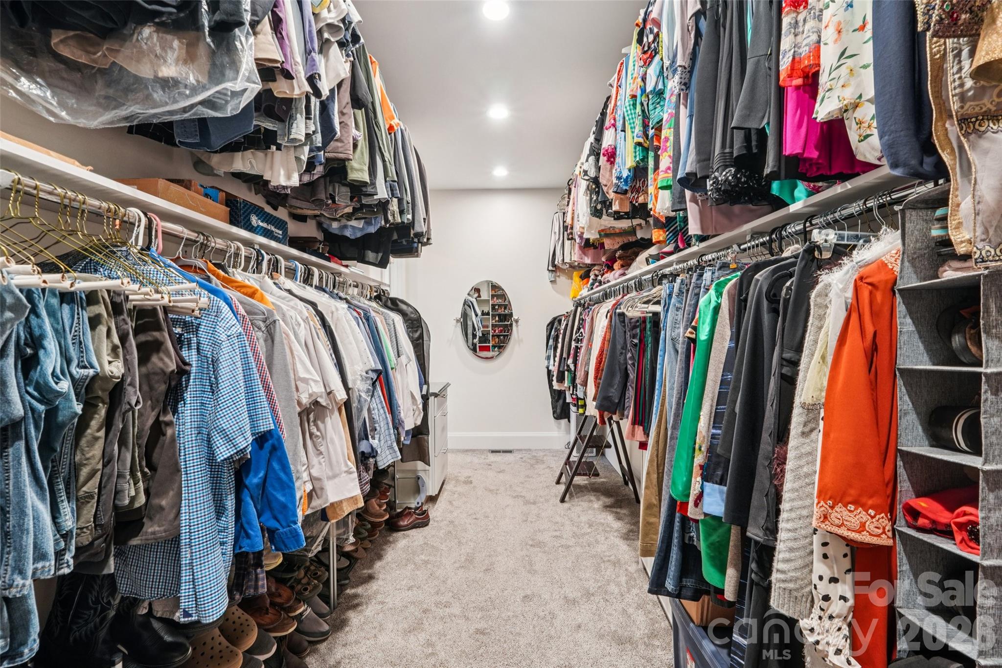 209 Holdsworth Drive — Mount Holly