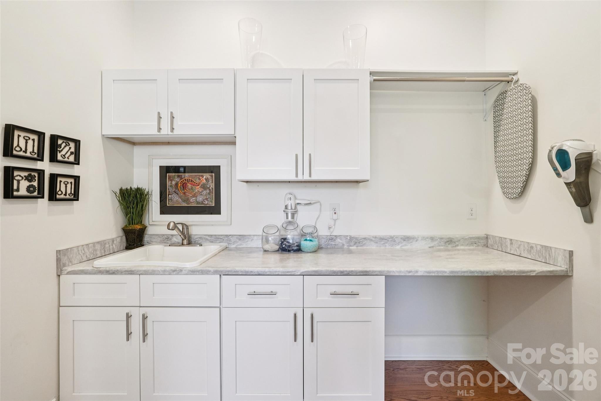209 Holdsworth Drive — Mount Holly