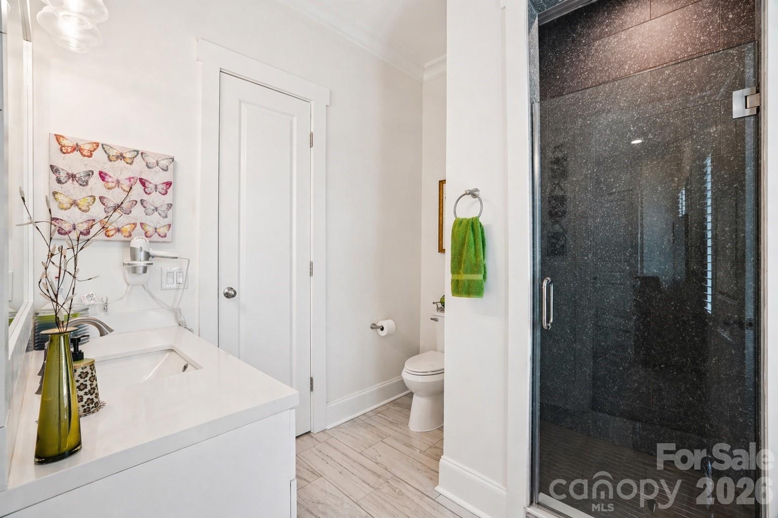 209 Holdsworth Drive — Mount Holly