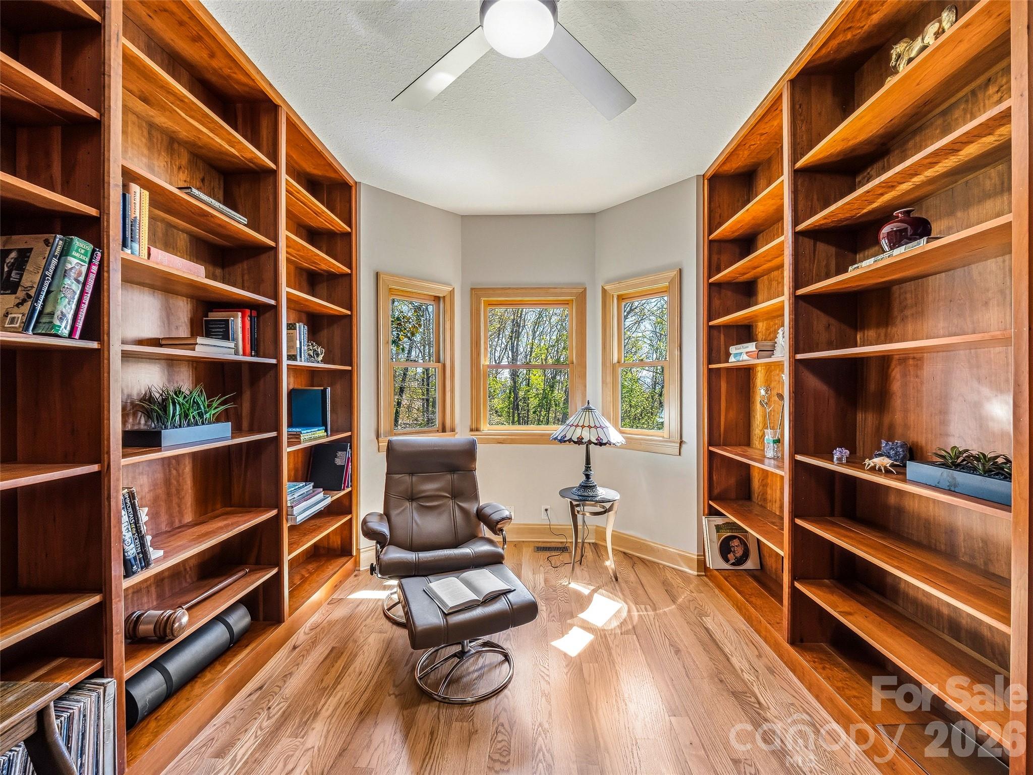 91 Great Oak Lane — Fairview