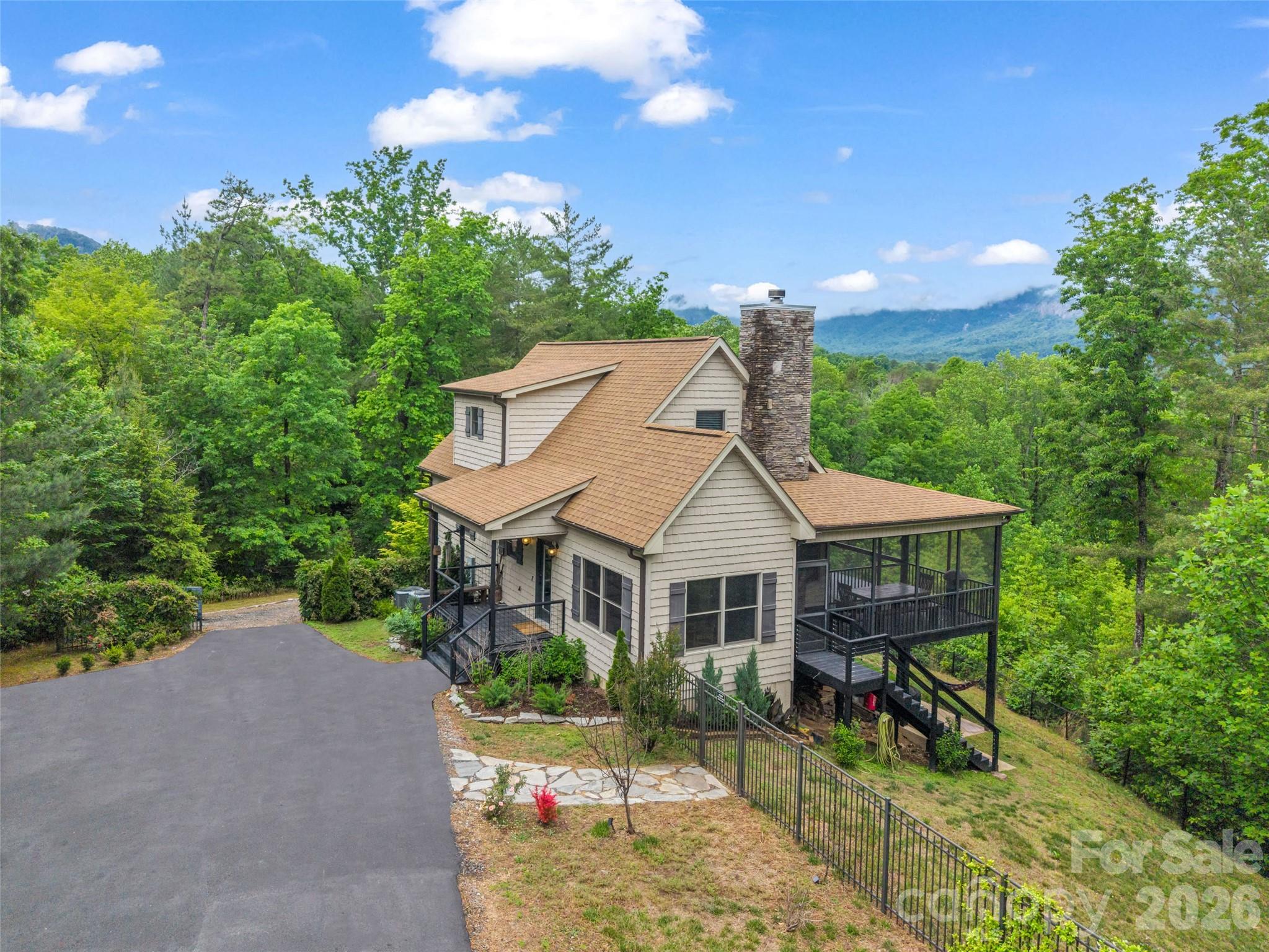 139 Picnic Point Road — Lake Lure