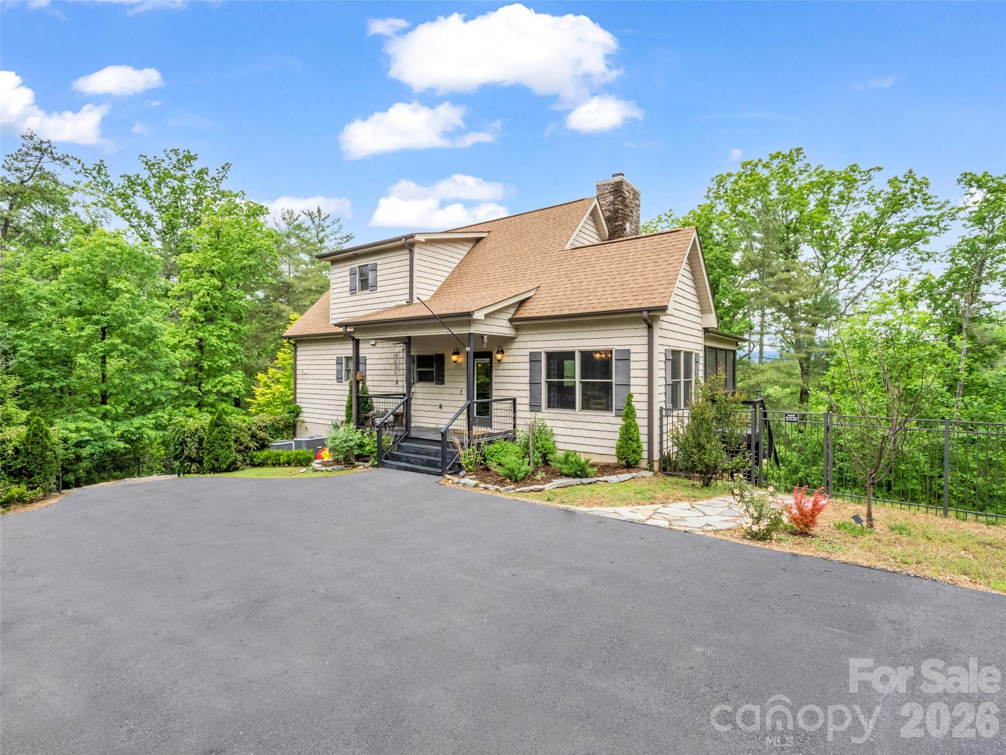 139 Picnic Point Road — Lake Lure