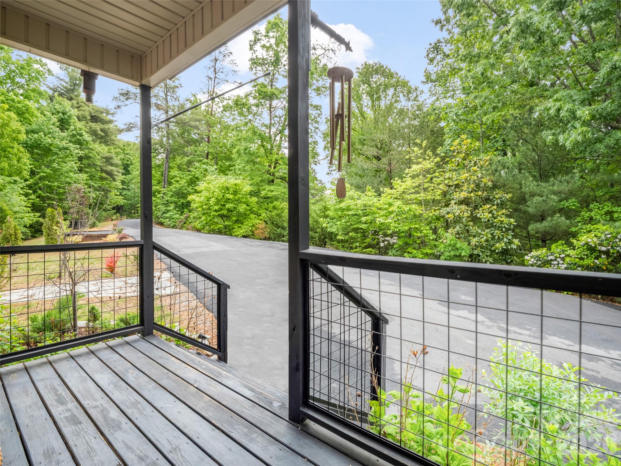 139 Picnic Point Road — Lake Lure