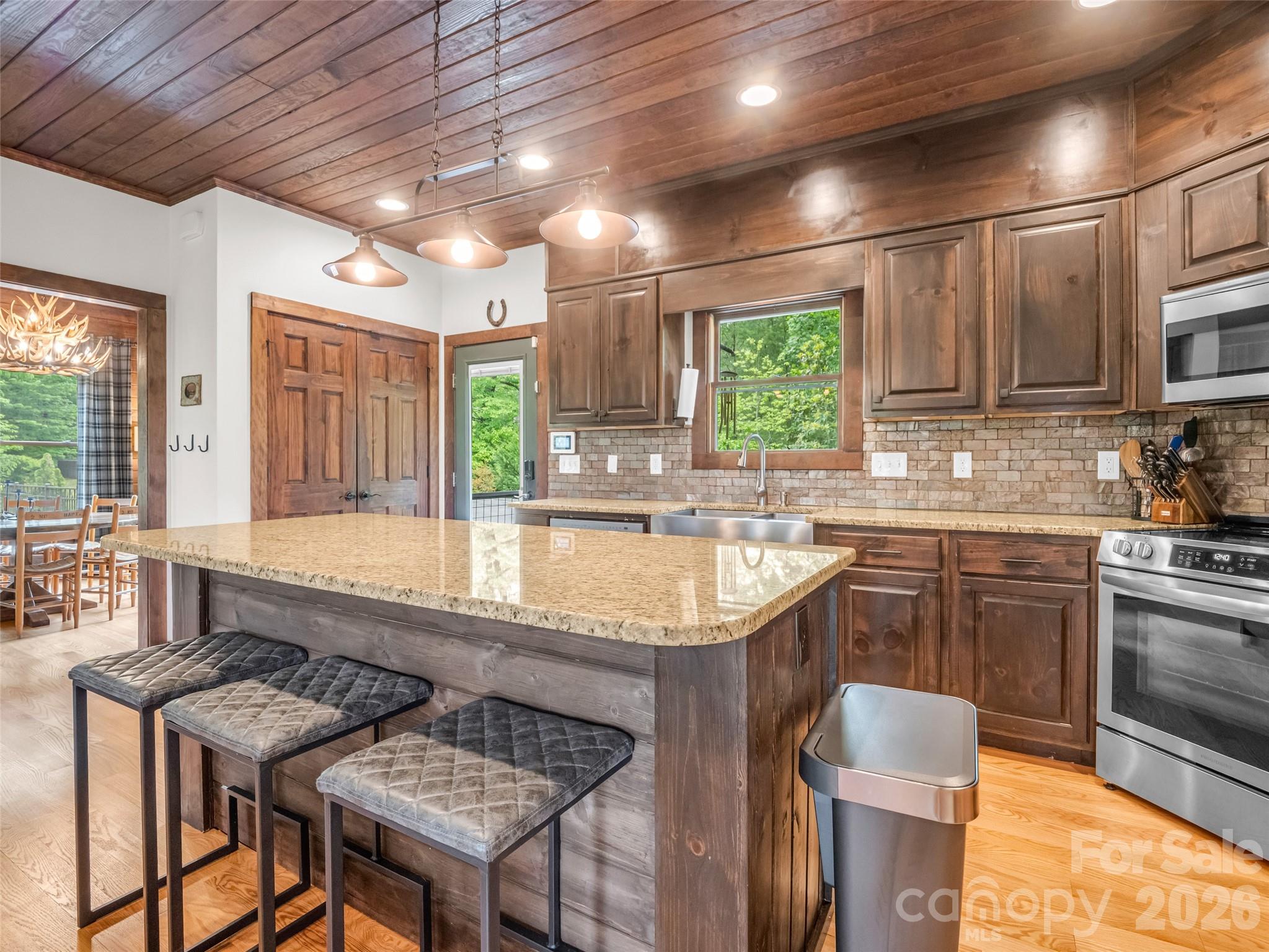 139 Picnic Point Road — Lake Lure