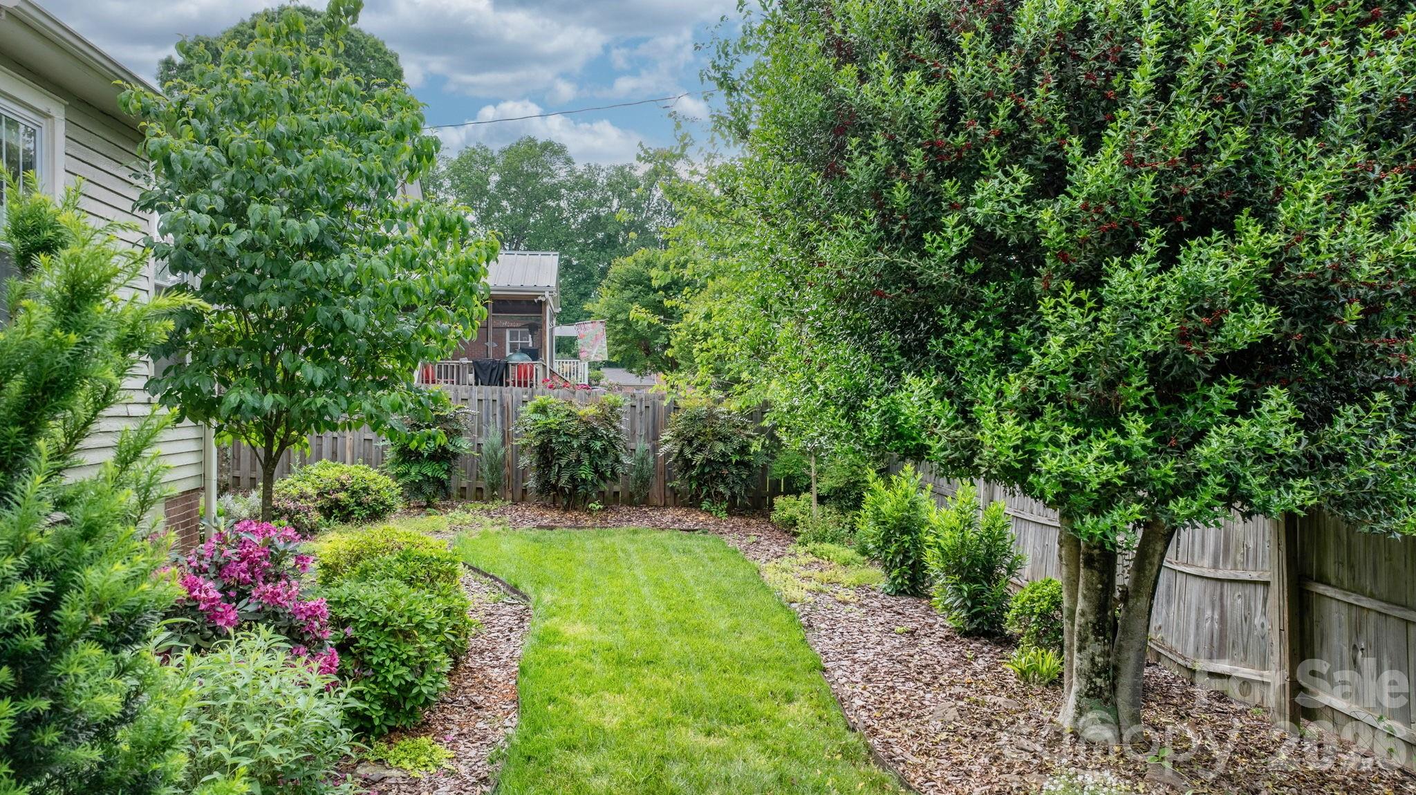 214 Webb Street — Statesville