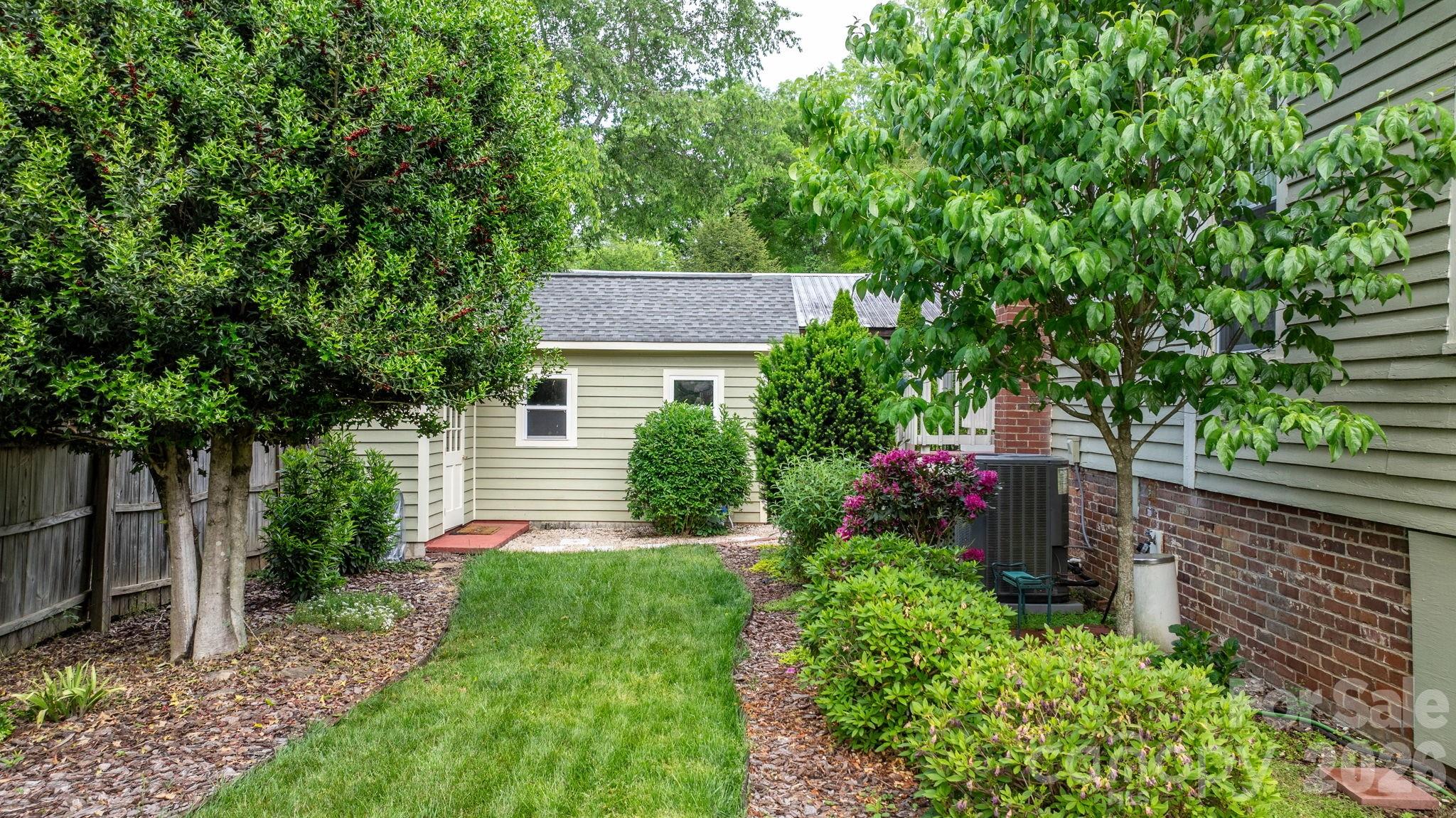 214 Webb Street — Statesville