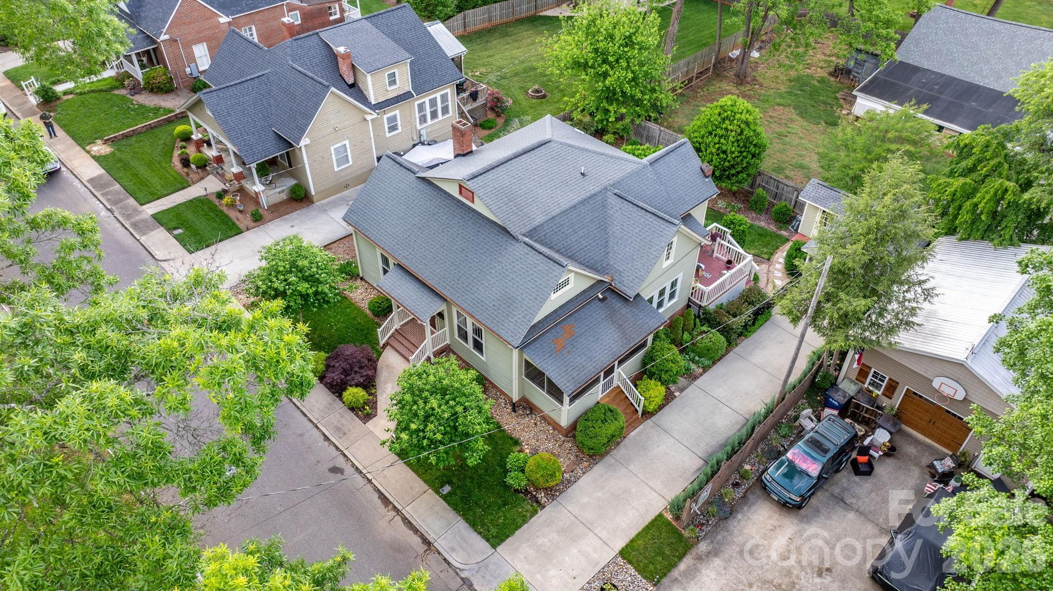 214 Webb Street — Statesville