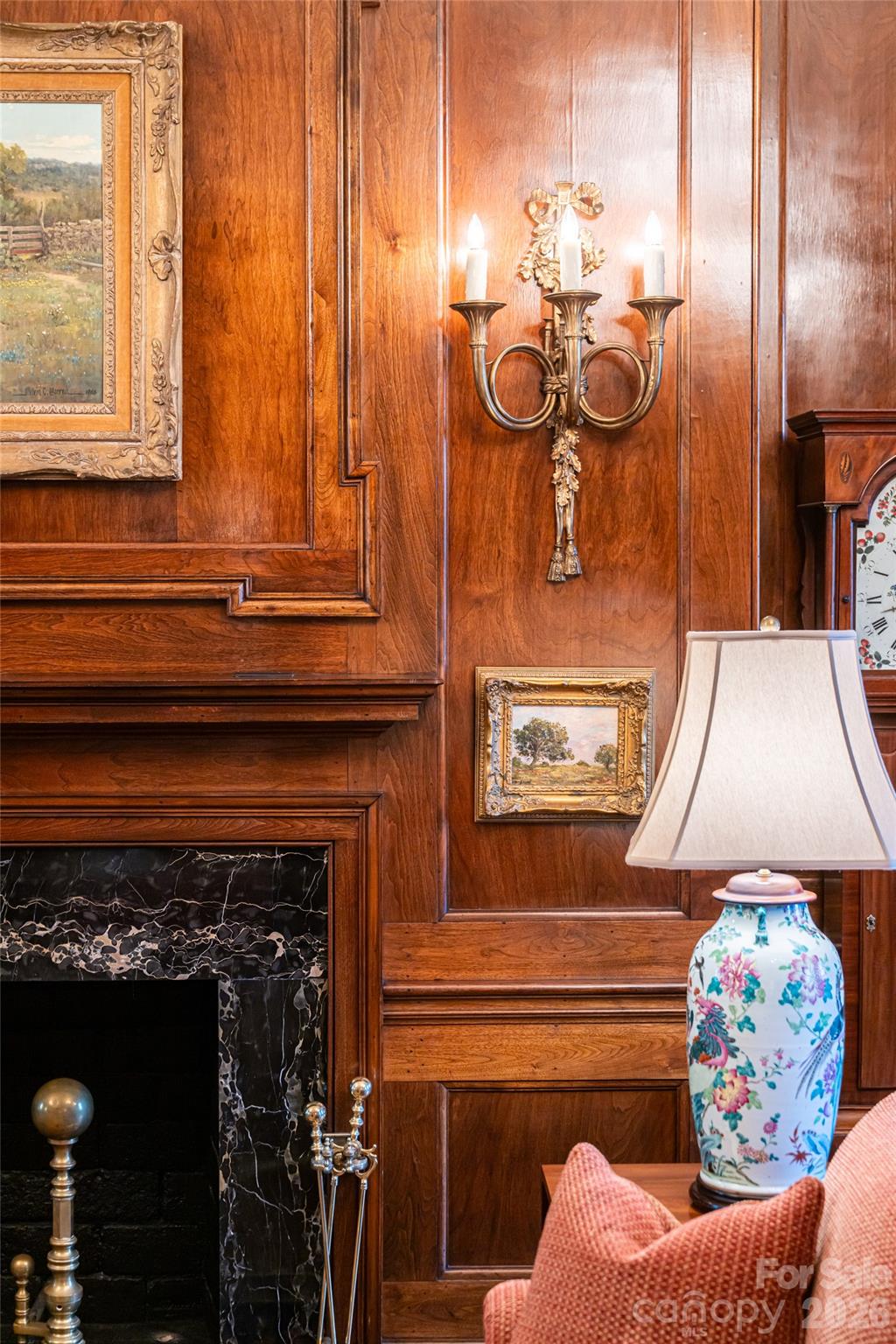 324 Vanderbilt Road — Asheville