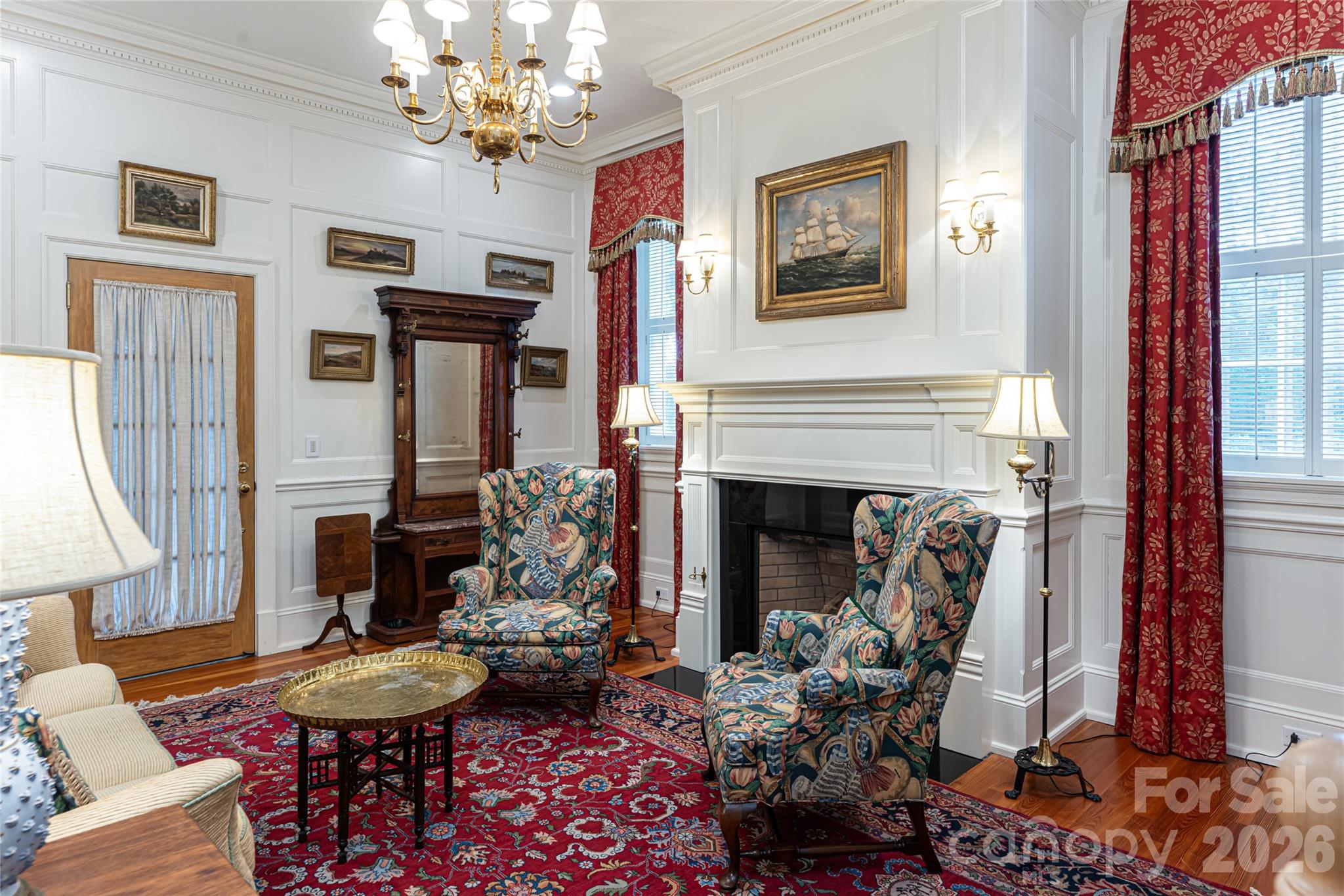324 Vanderbilt Road — Asheville