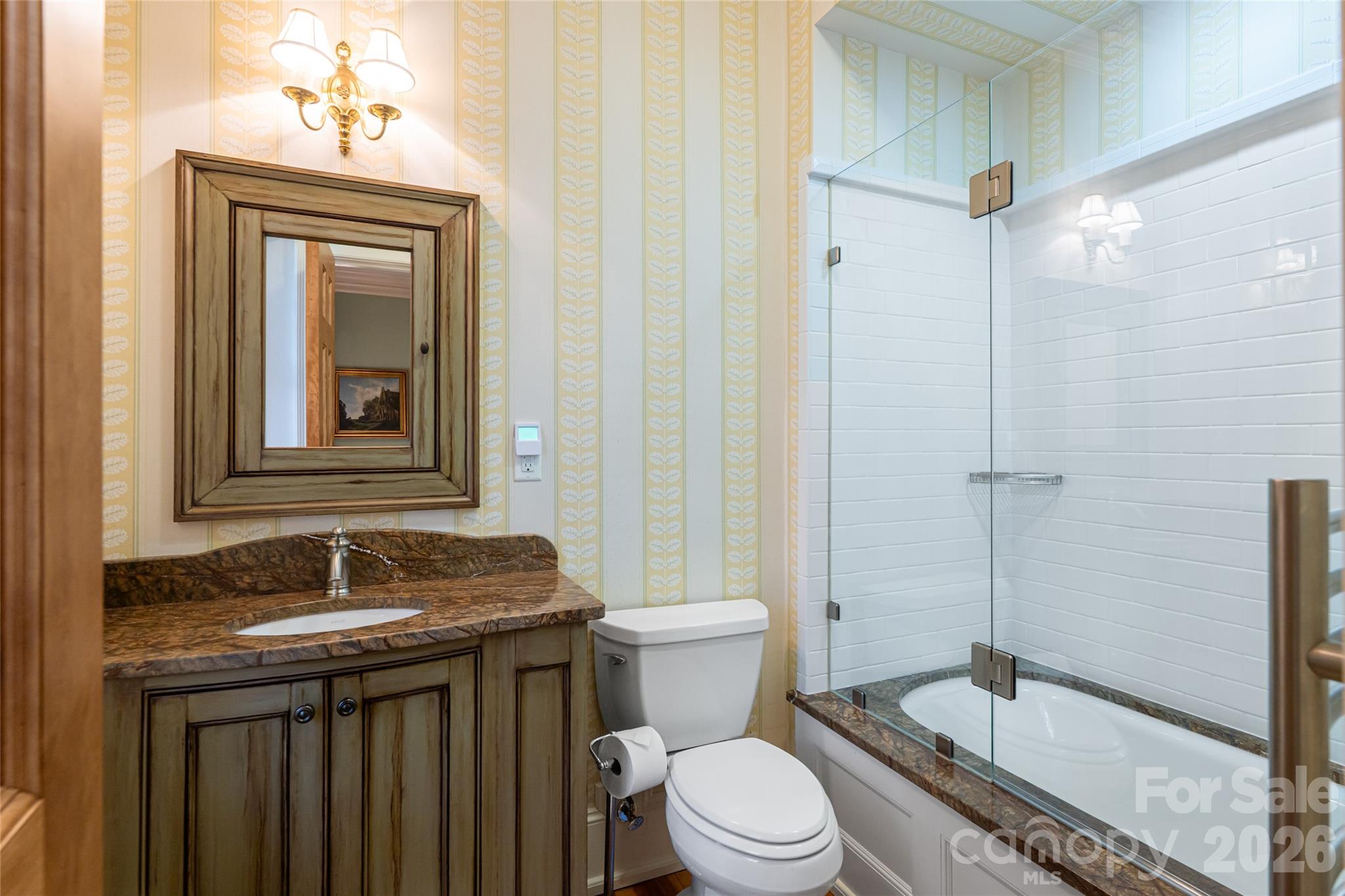 324 Vanderbilt Road — Asheville