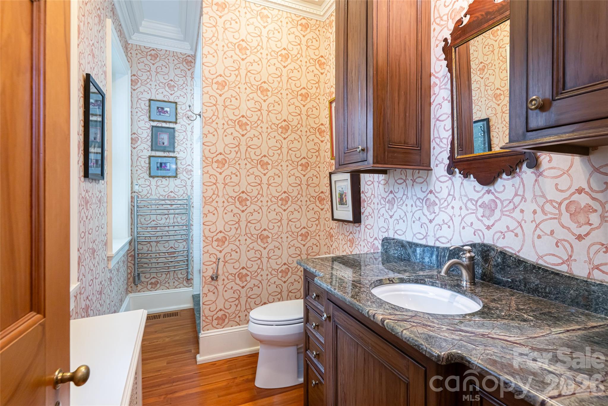 324 Vanderbilt Road — Asheville