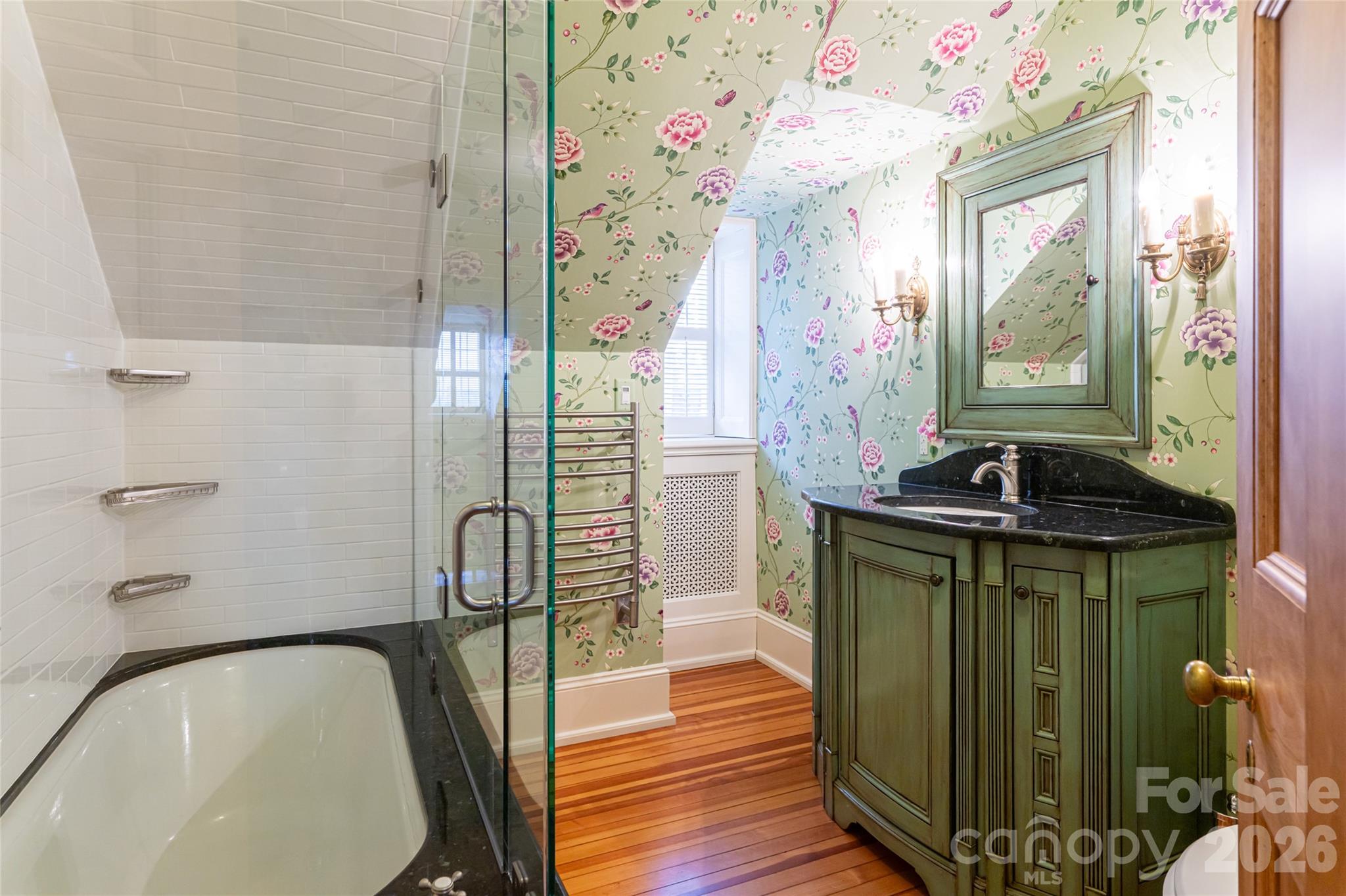 324 Vanderbilt Road — Asheville