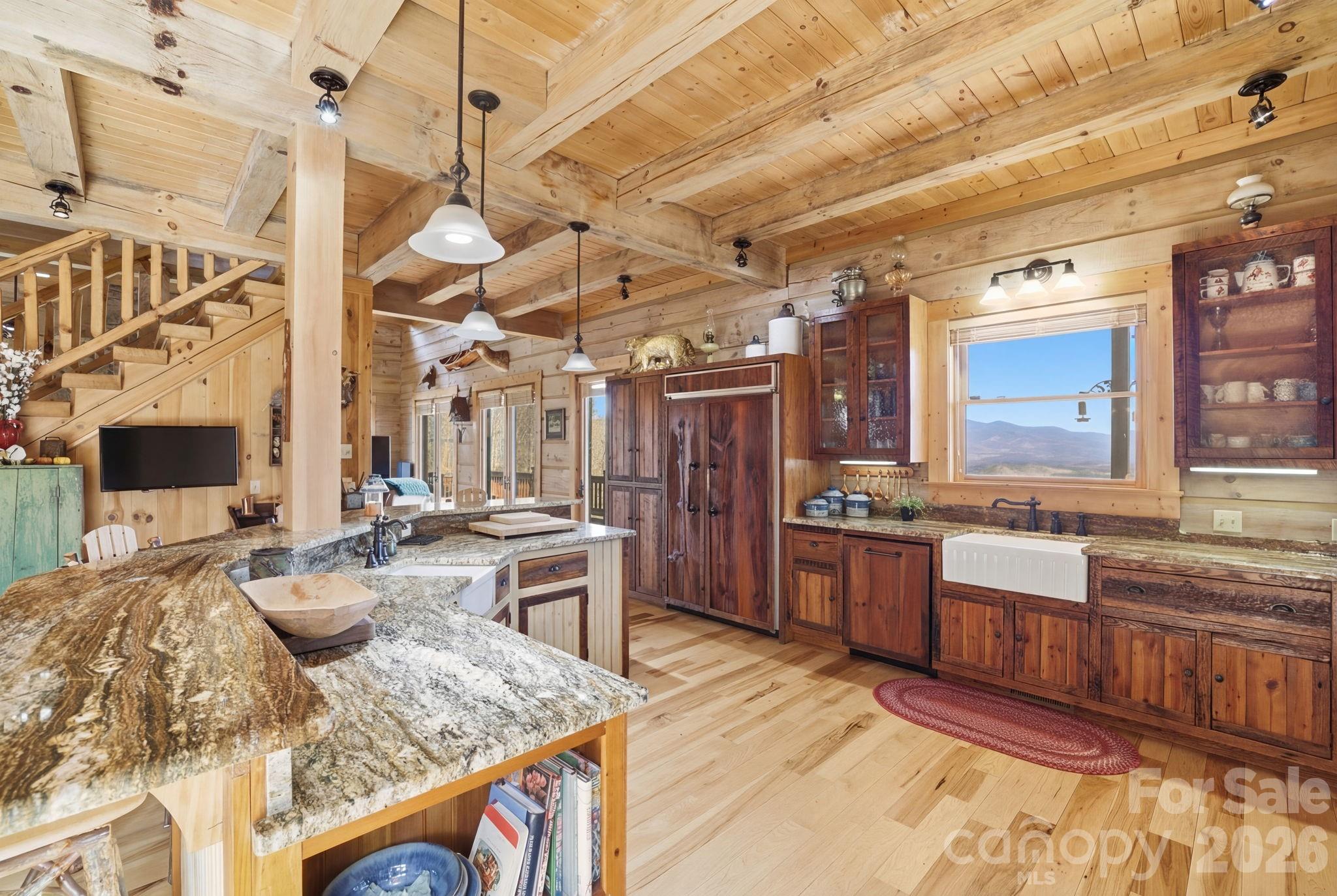 2150 Shellstand Road — Almond