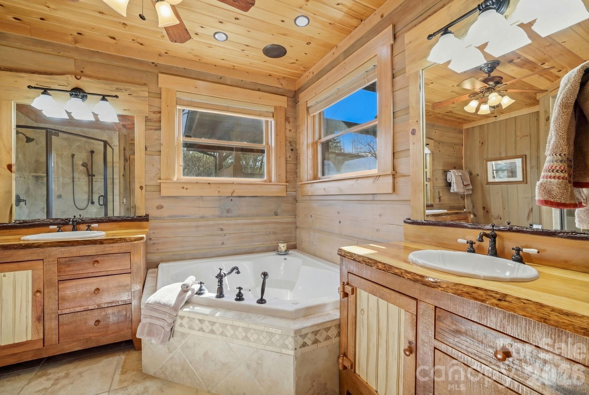 2150 Shellstand Road — Almond