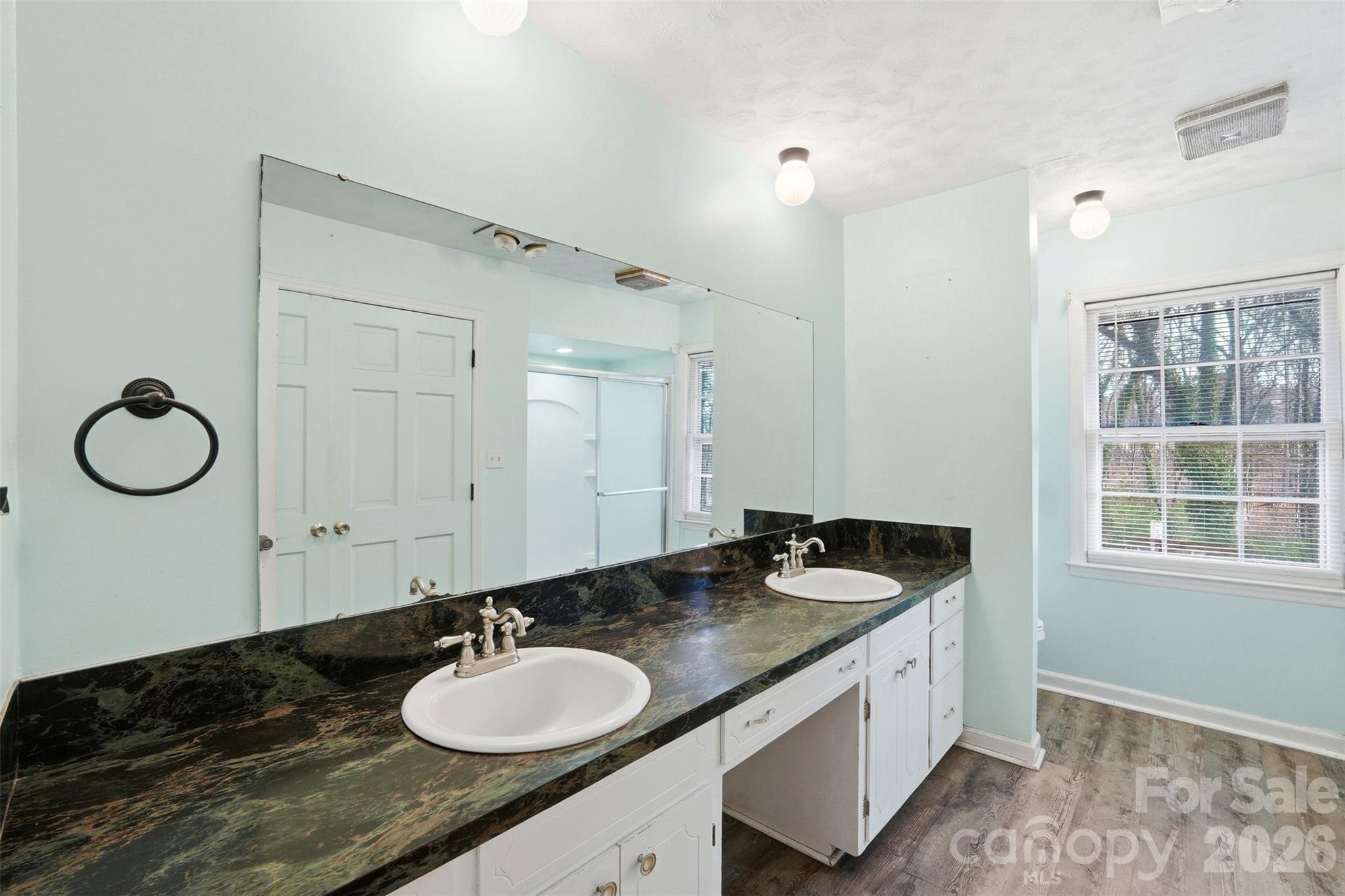 324 Pawley Drive — Charlotte