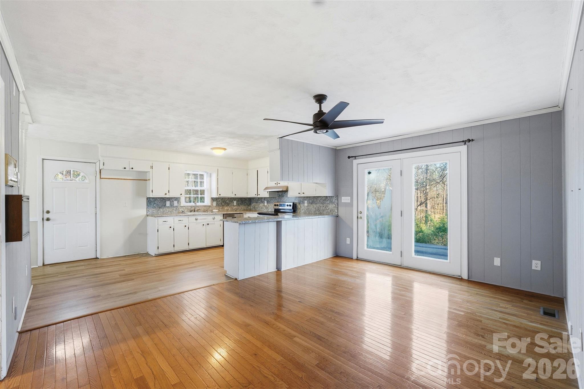324 Pawley Drive — Charlotte