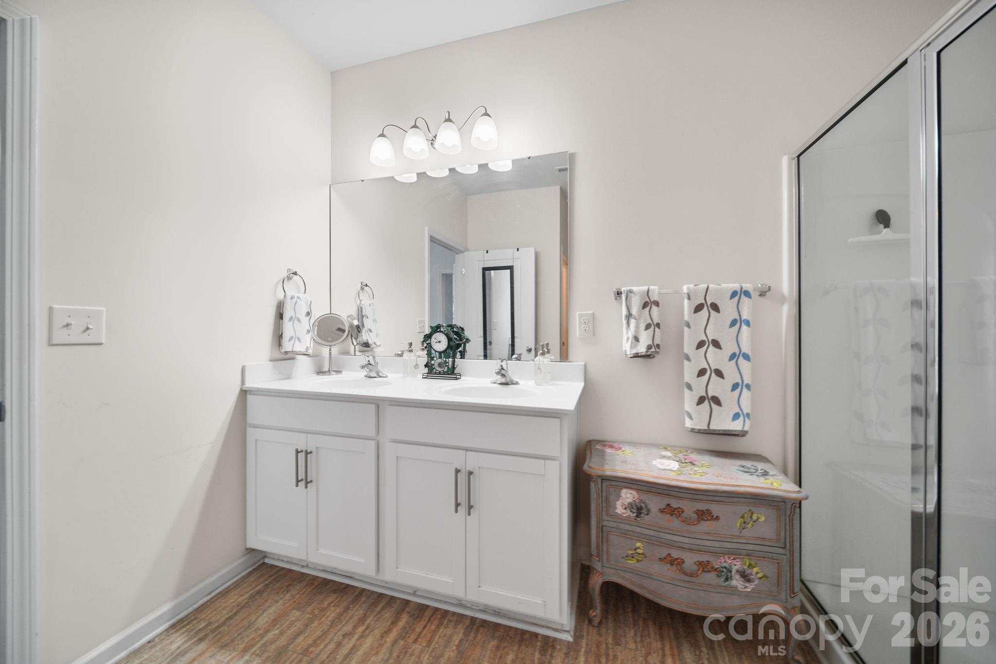 2228 Apple Glen Lane — Charlotte