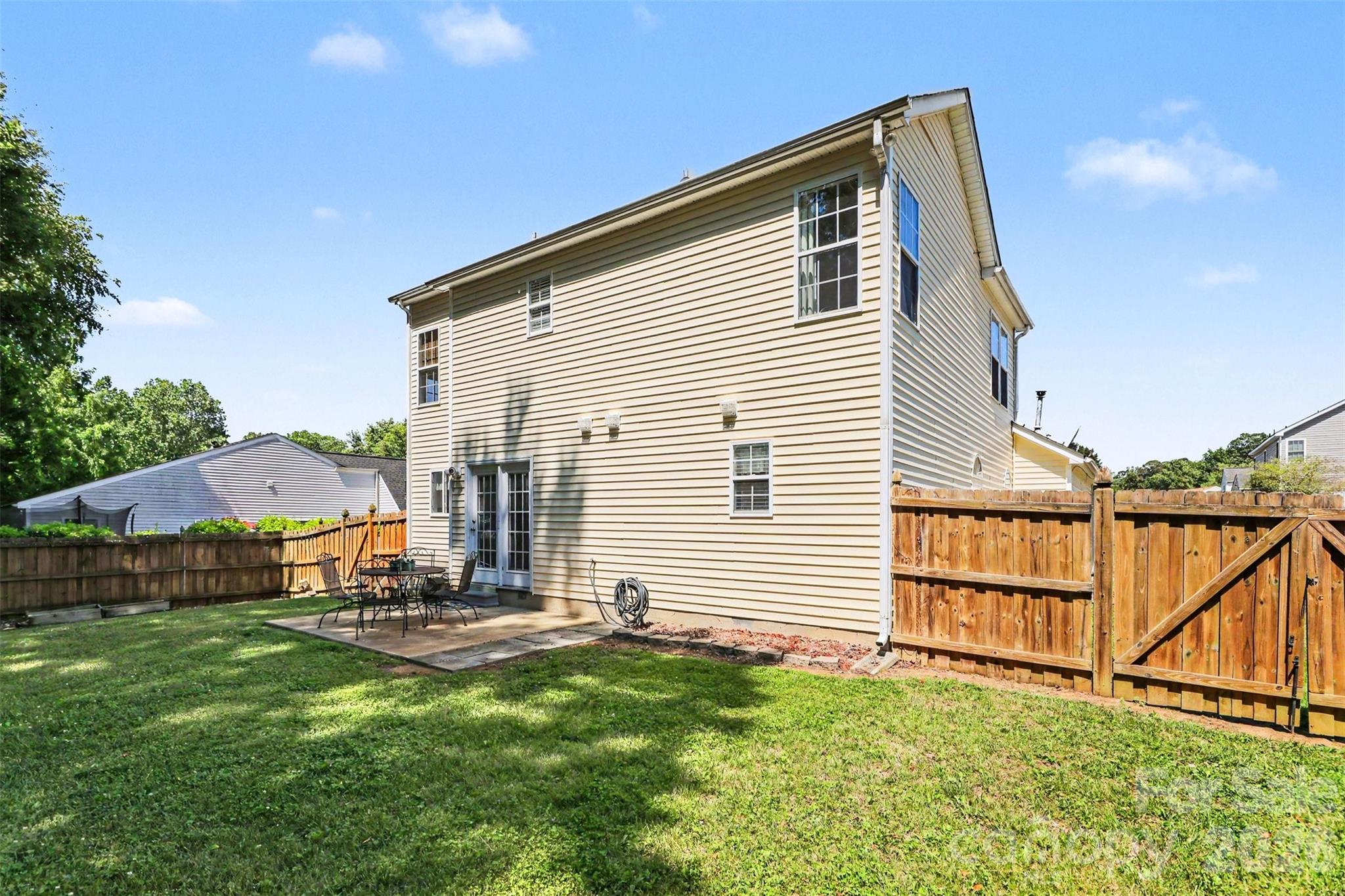 264 Brookstone Drive — Mount Holly