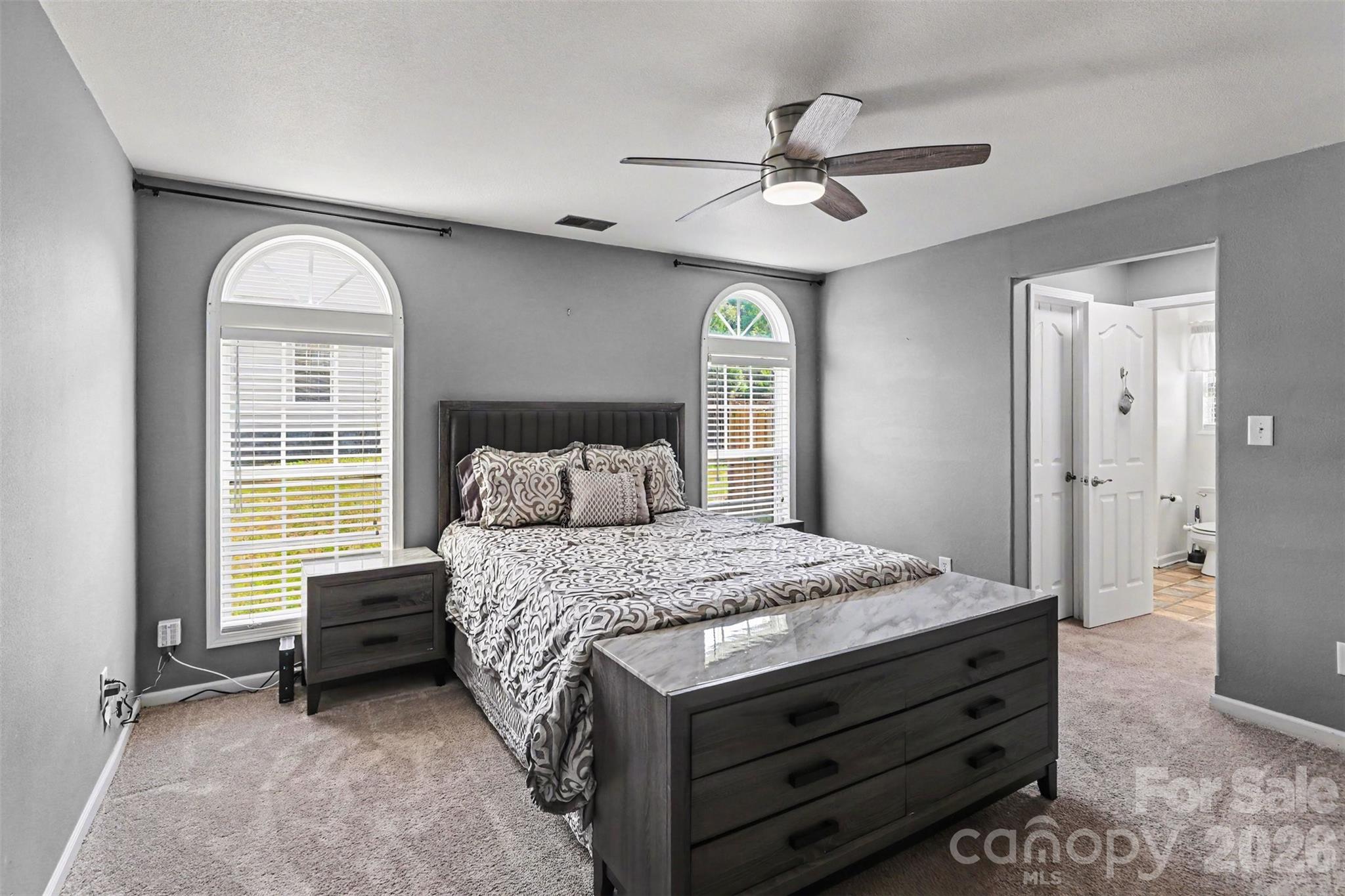 264 Brookstone Drive — Mount Holly