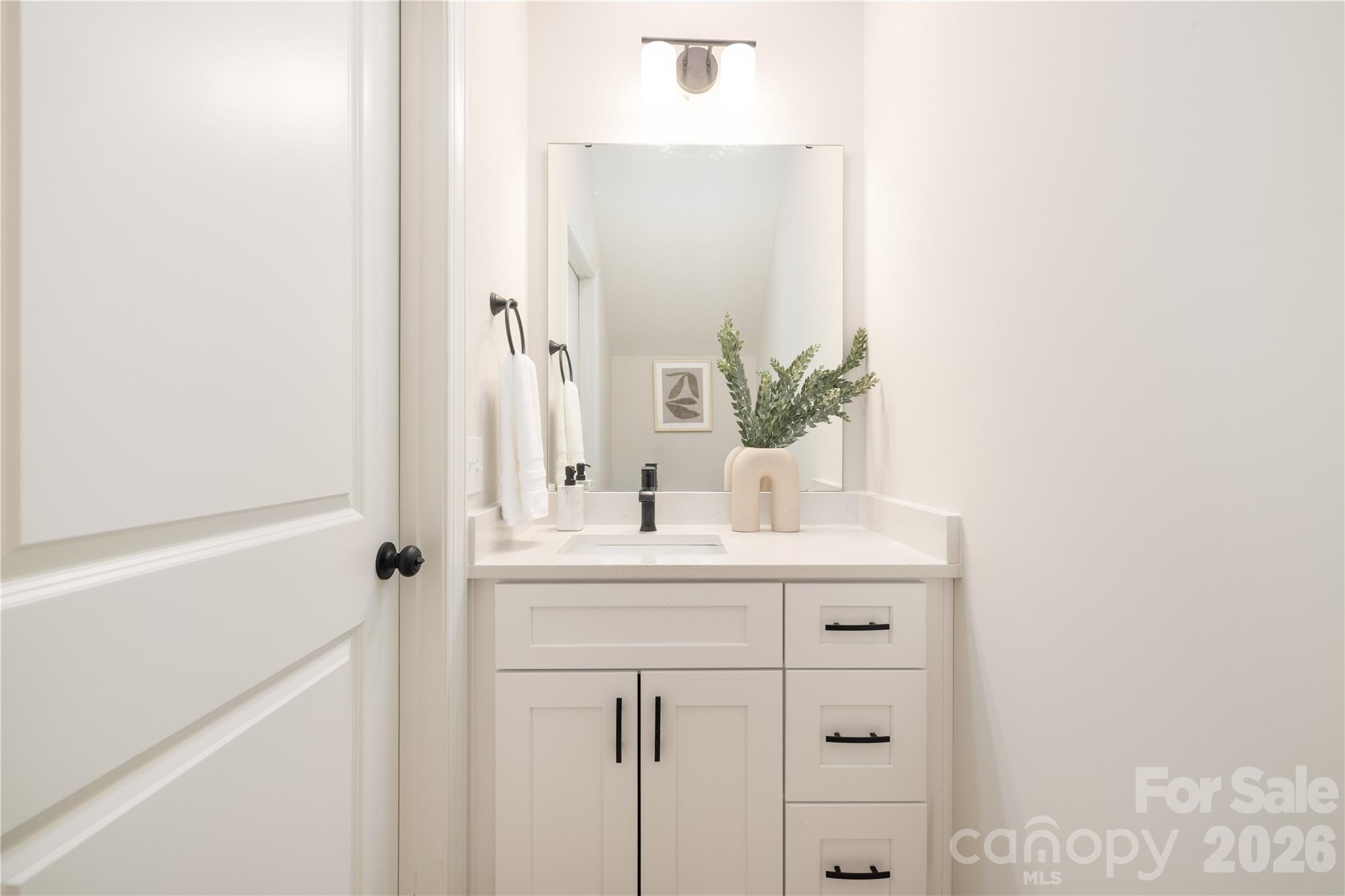 9218 Pinenoll Lane — Charlotte
