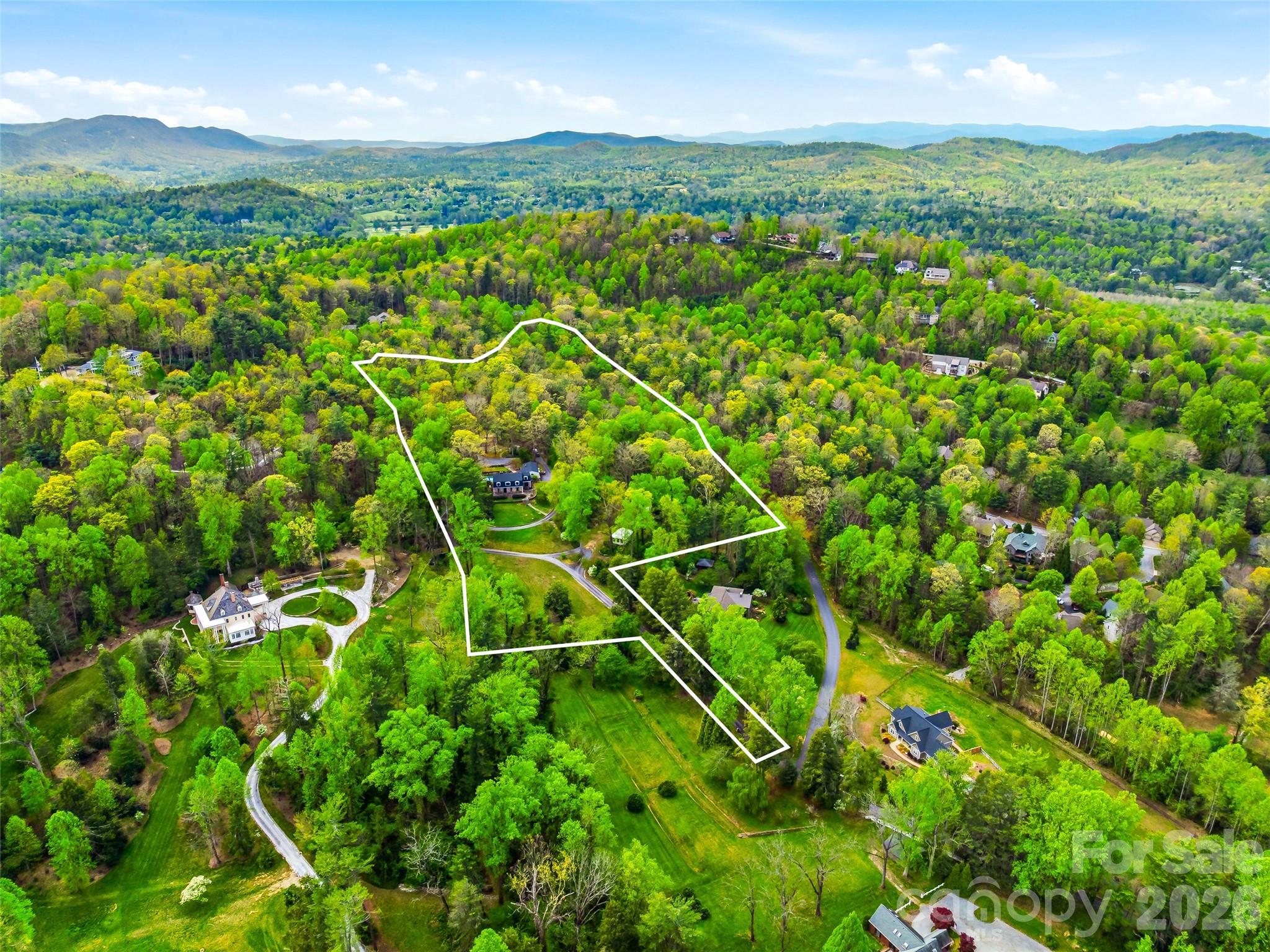 10 Kalimar Heights — Hendersonville