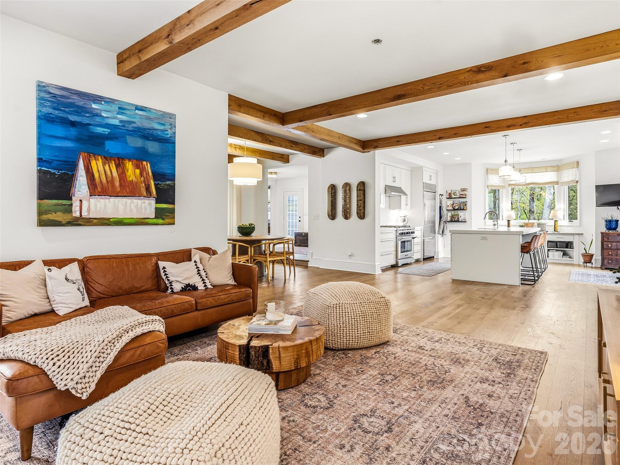 10 Kalimar Heights — Hendersonville