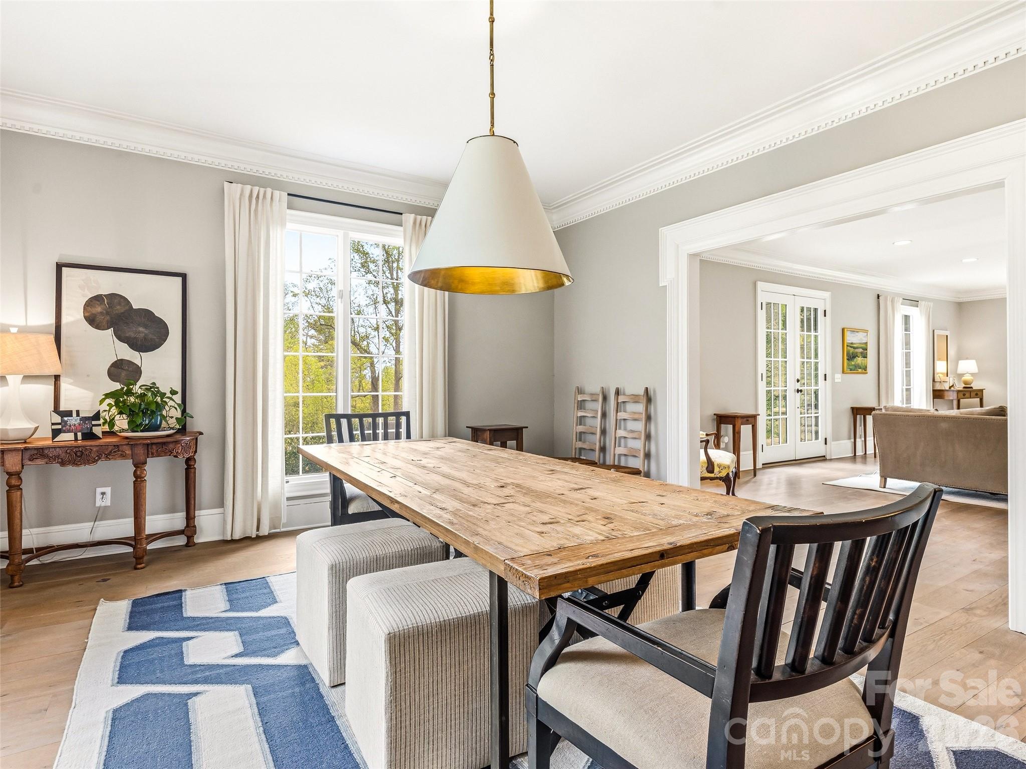 10 Kalimar Heights — Hendersonville