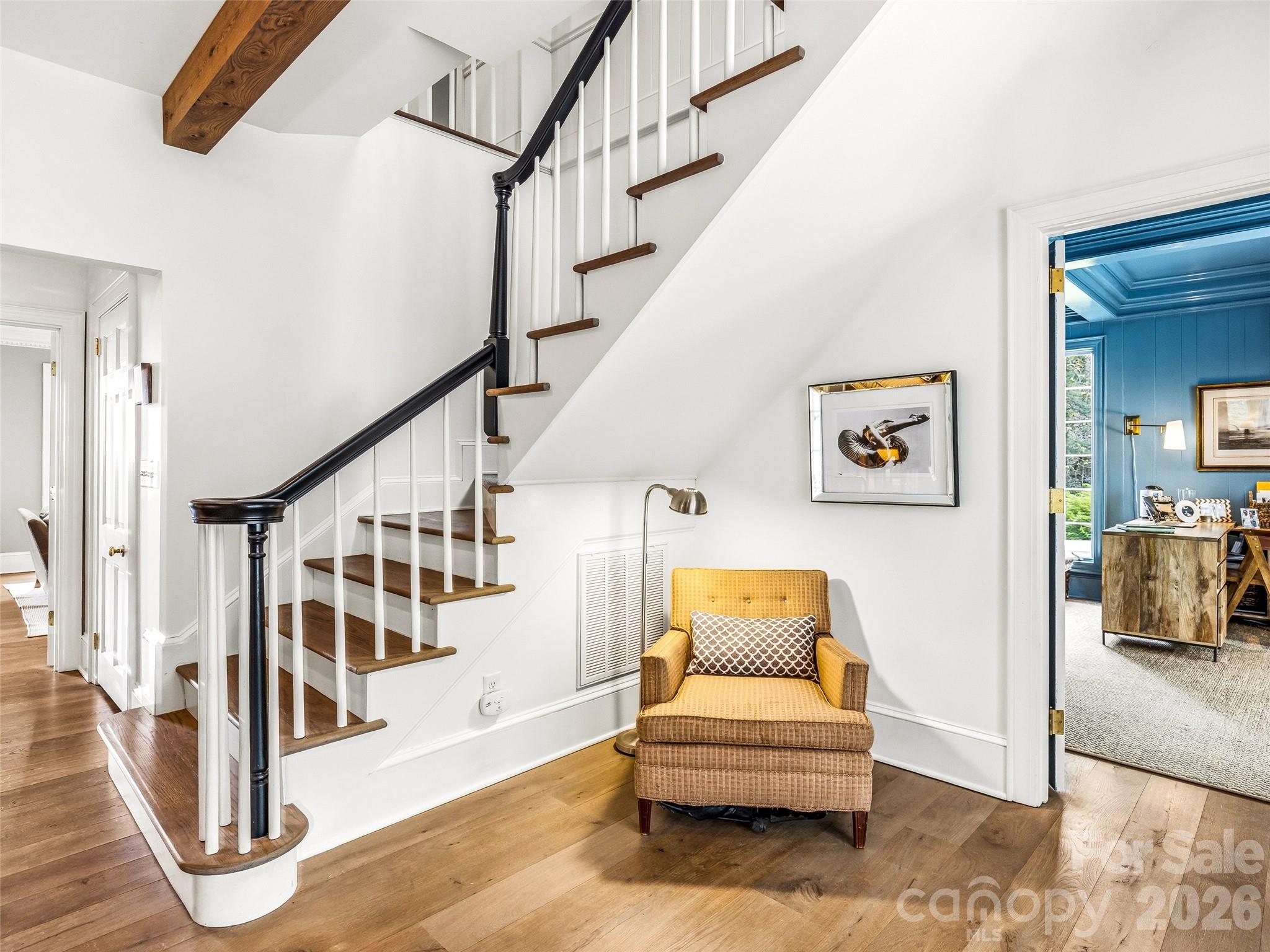 10 Kalimar Heights — Hendersonville