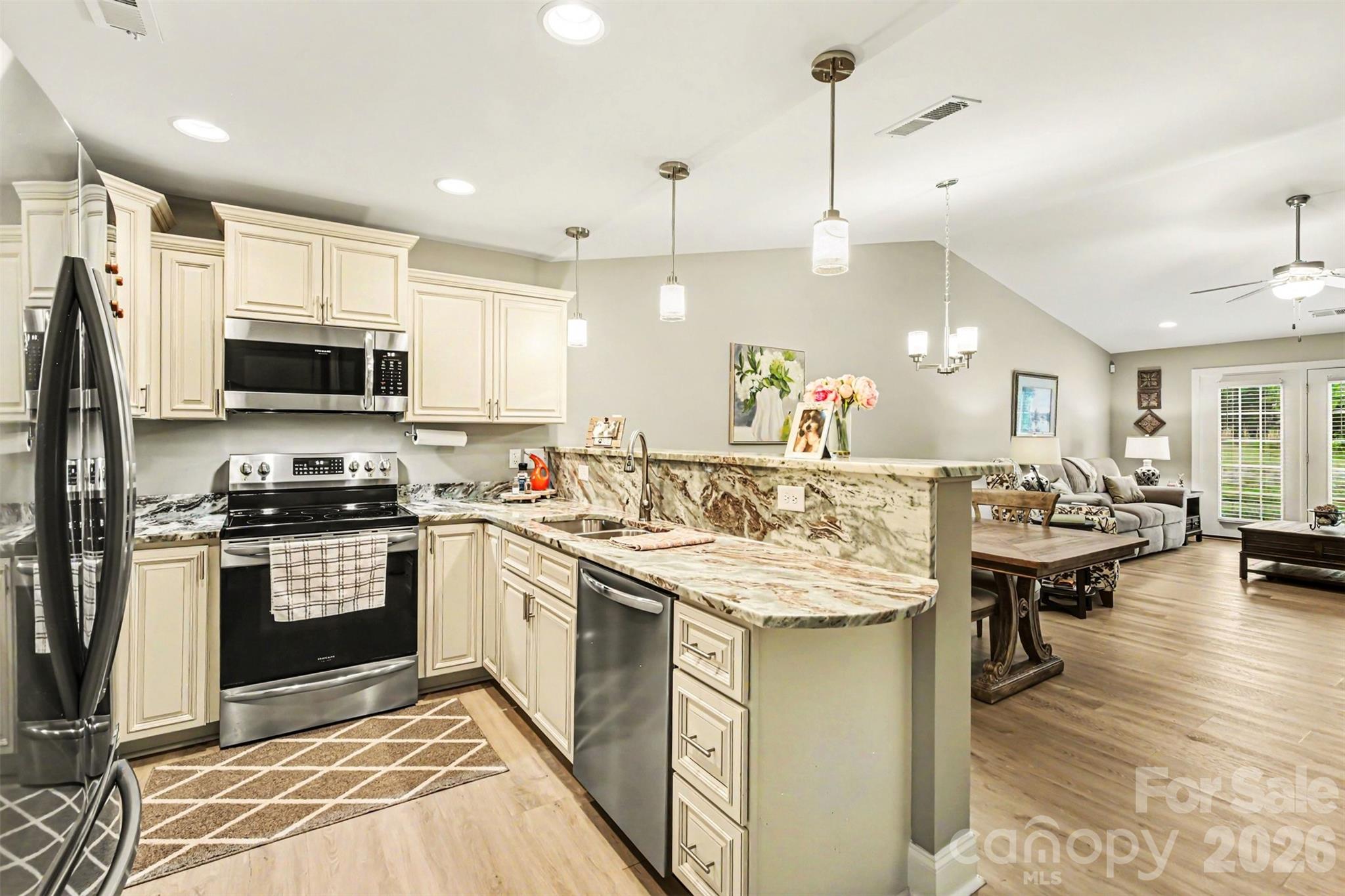 105 Oak Ridge Drive — Archdale
