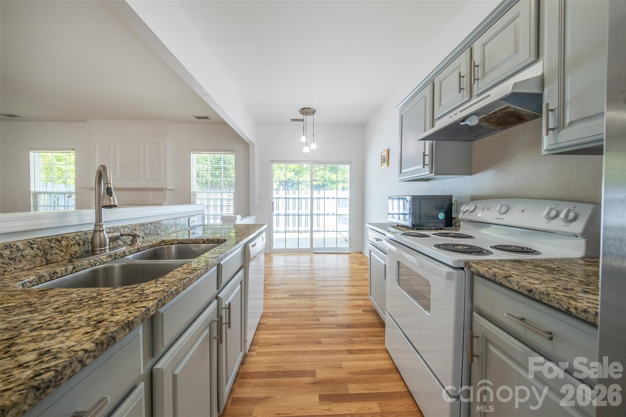 11730 Huxley Road — Charlotte