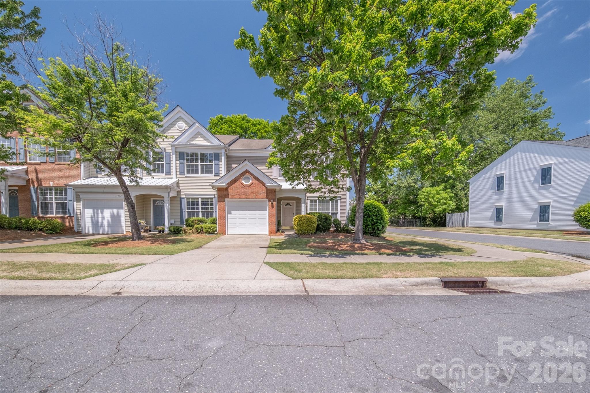 11730 Huxley Road — Charlotte
