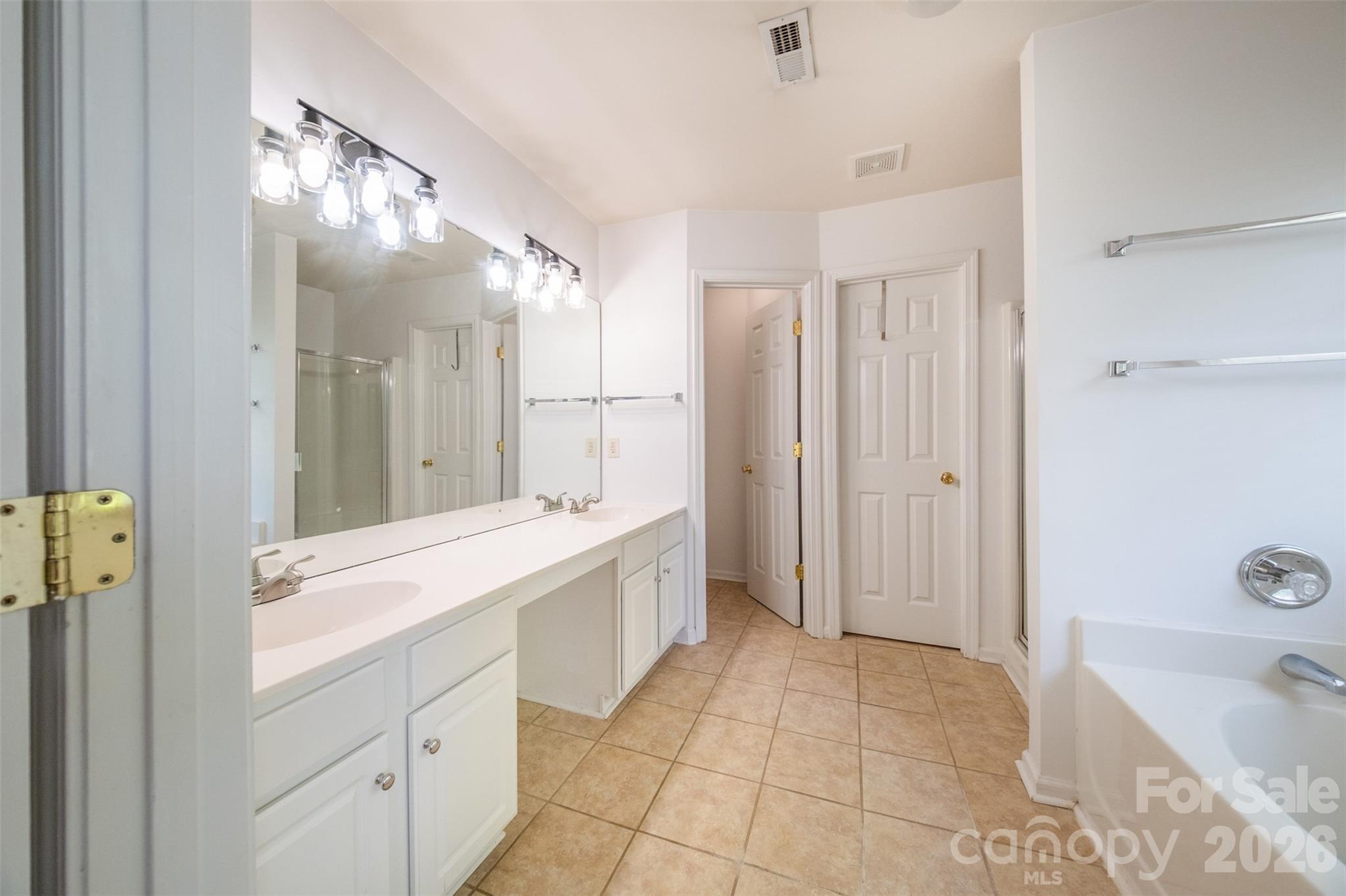 11730 Huxley Road — Charlotte