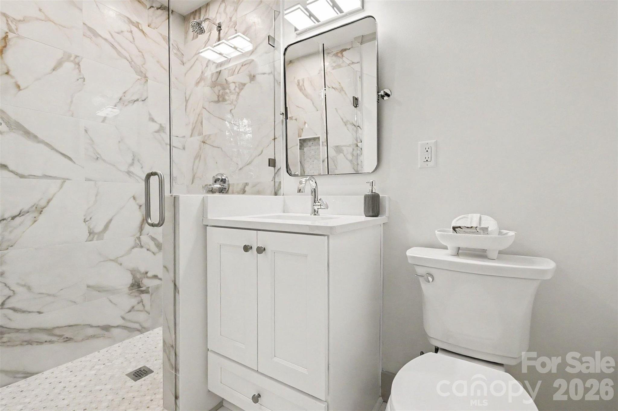 7806 Snowden Lane — Charlotte