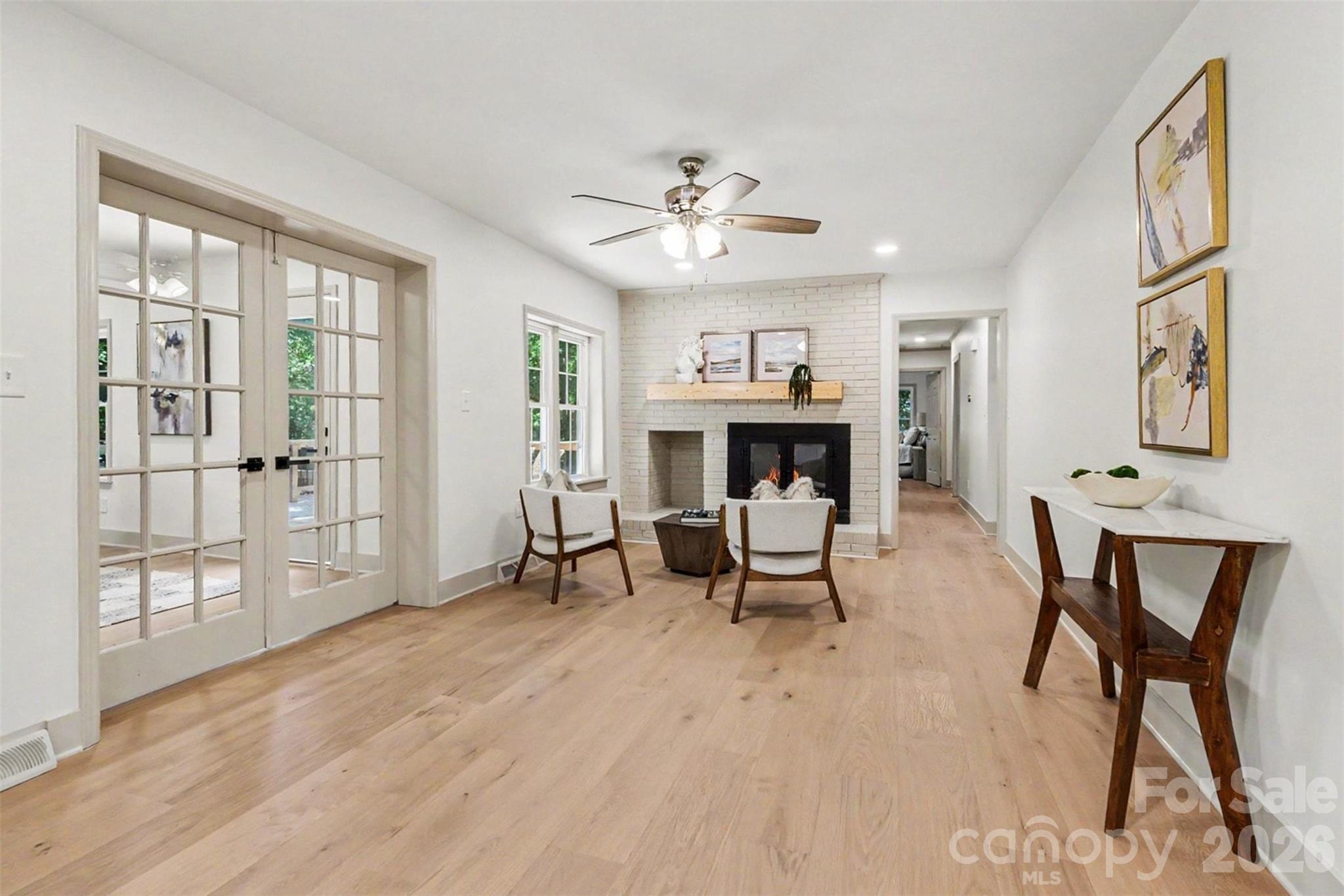 7806 Snowden Lane — Charlotte