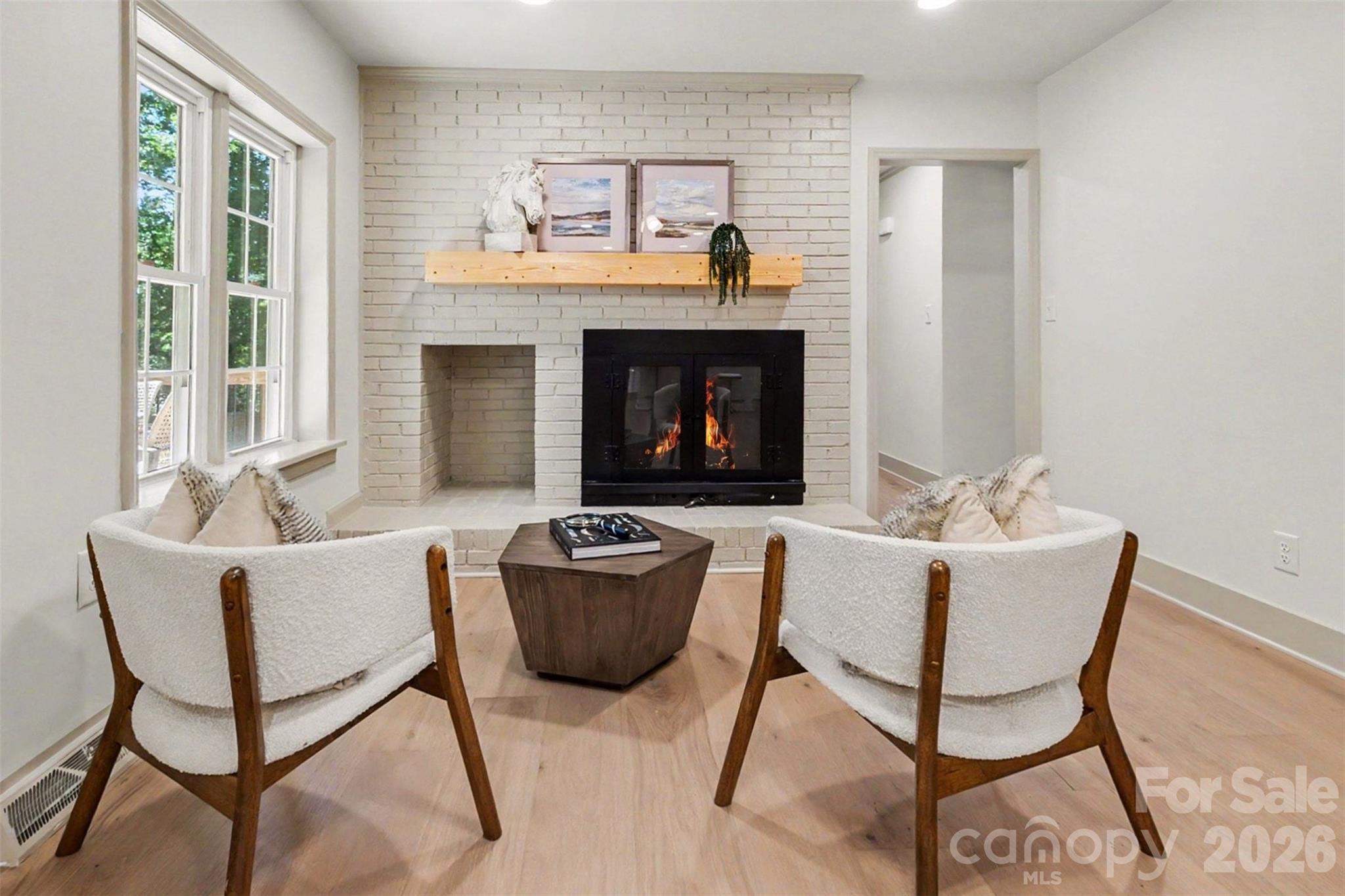 7806 Snowden Lane — Charlotte