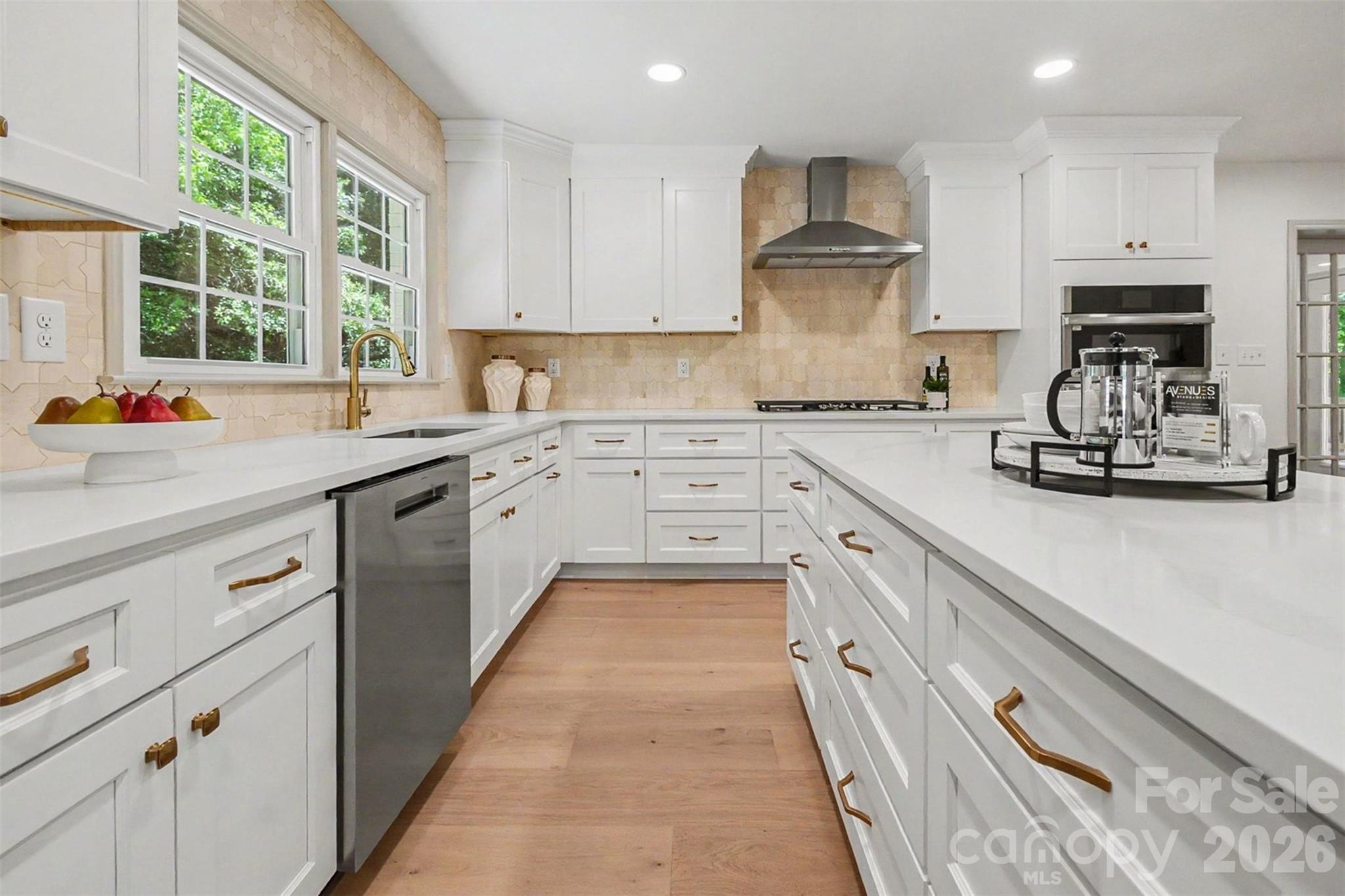 7806 Snowden Lane — Charlotte
