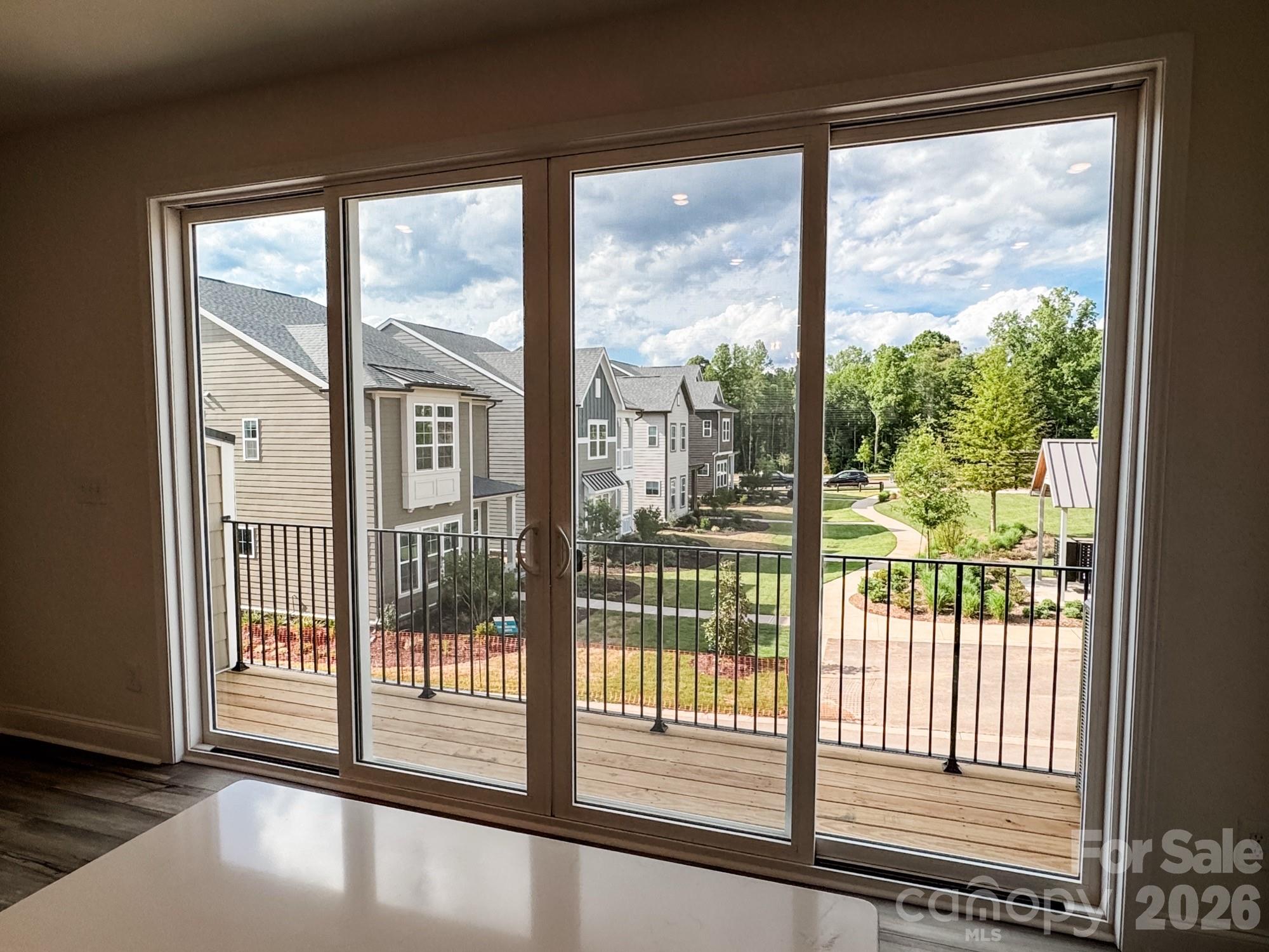7040 Westrow Avenue — Charlotte