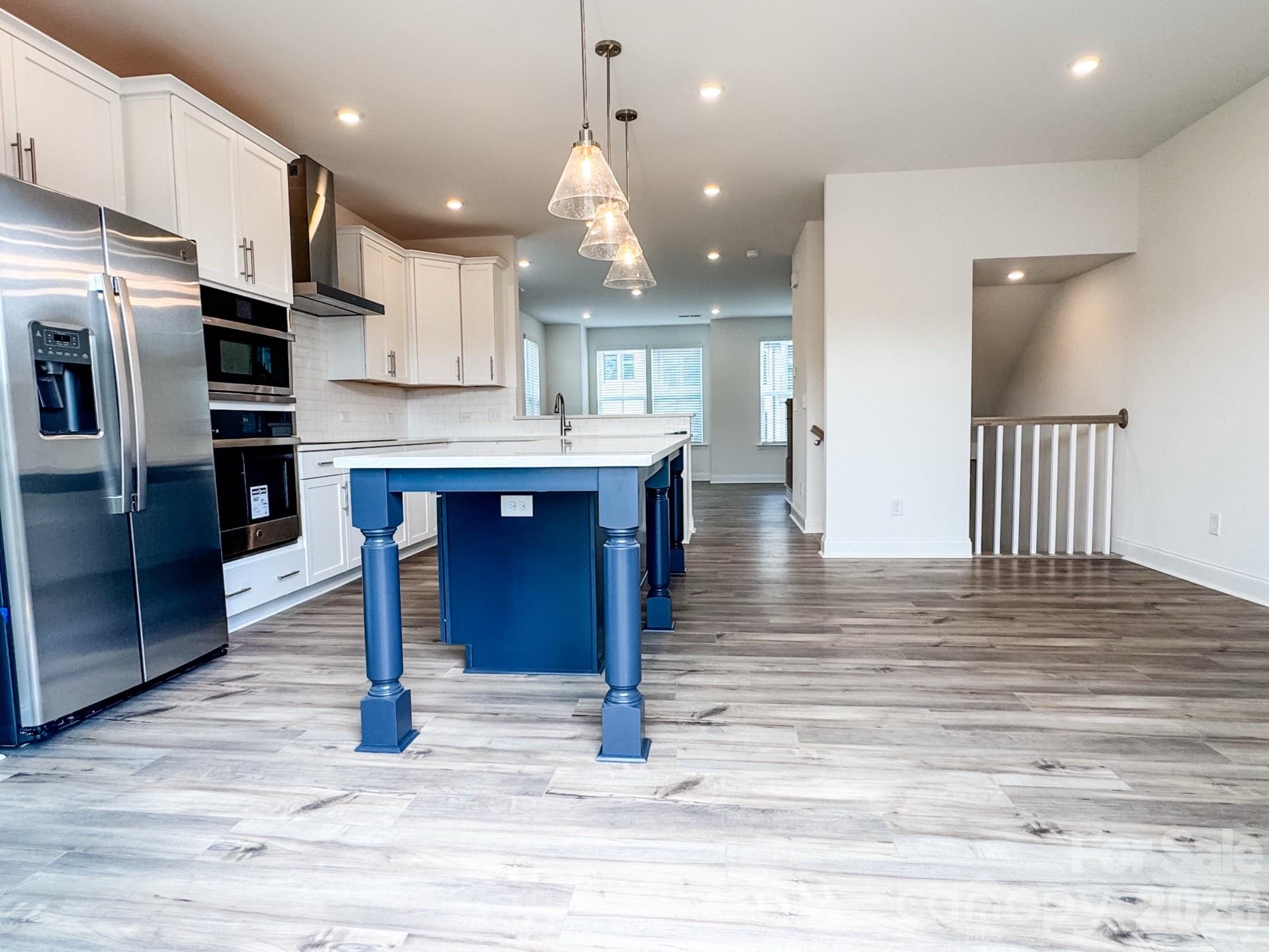 7040 Westrow Avenue — Charlotte