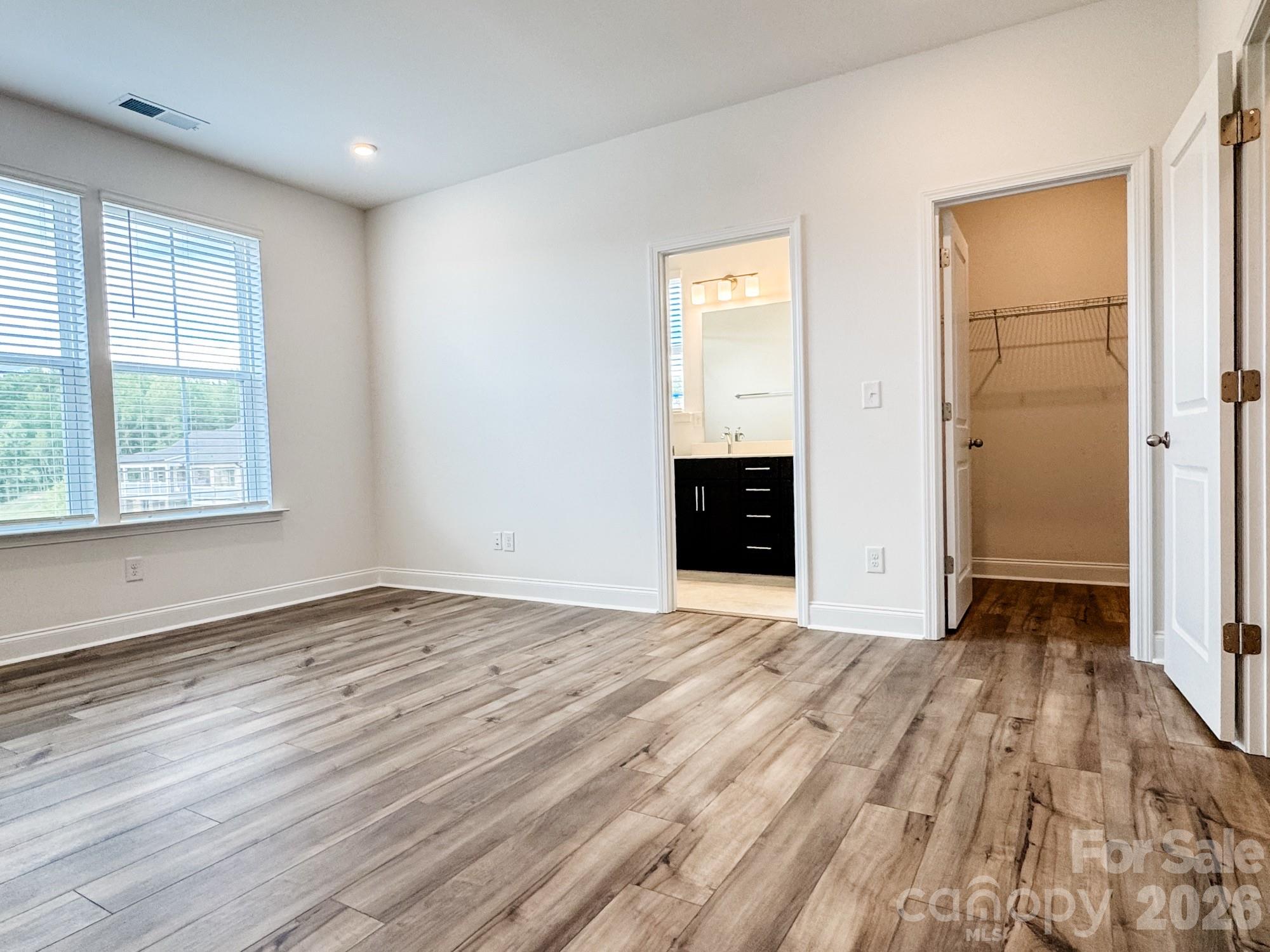 7040 Westrow Avenue — Charlotte