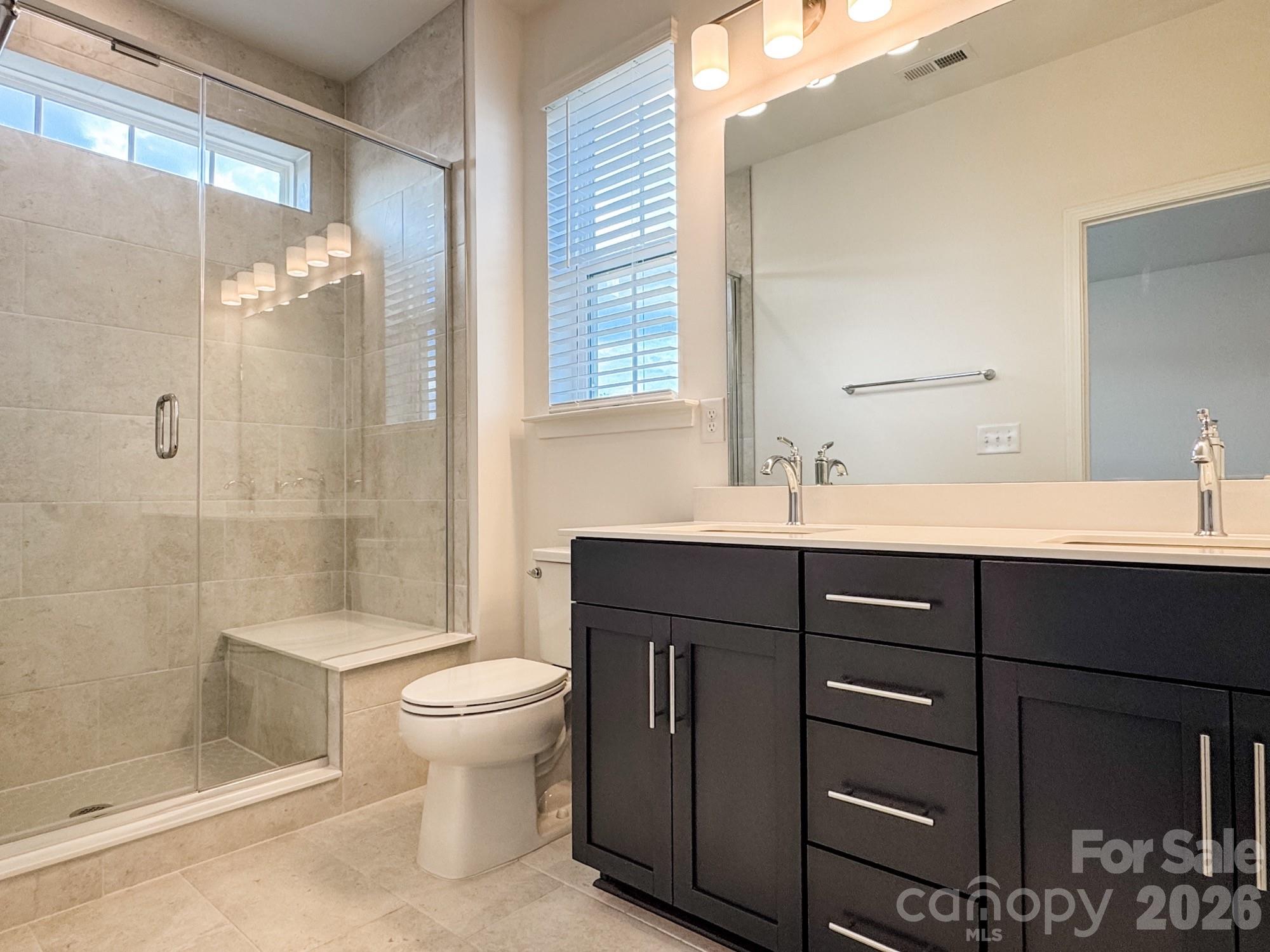 7040 Westrow Avenue — Charlotte