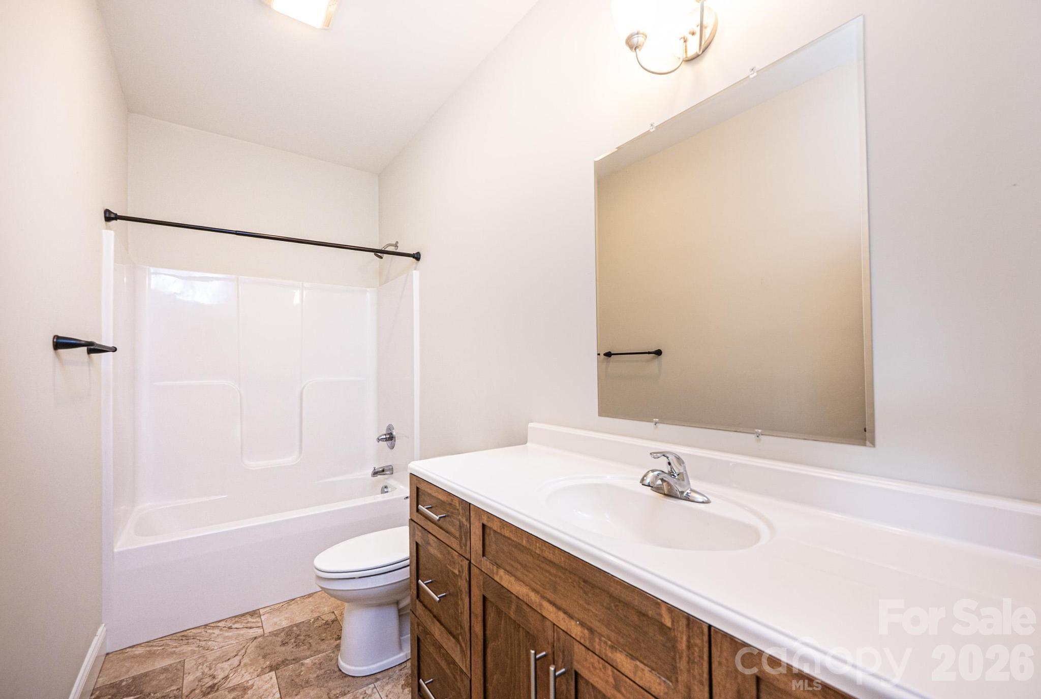 1381 River Club Ridge #C8 — Lenoir