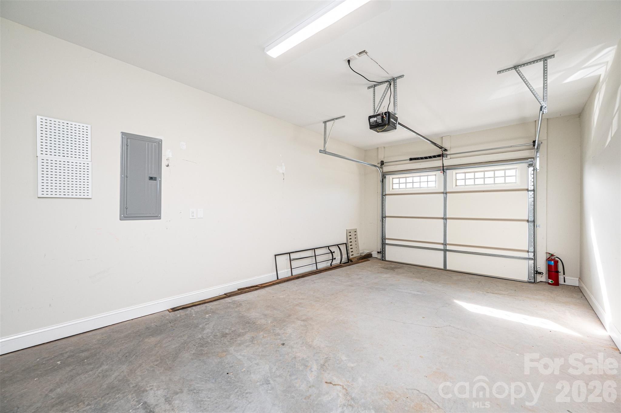 1381 River Club Ridge #C8 — Lenoir